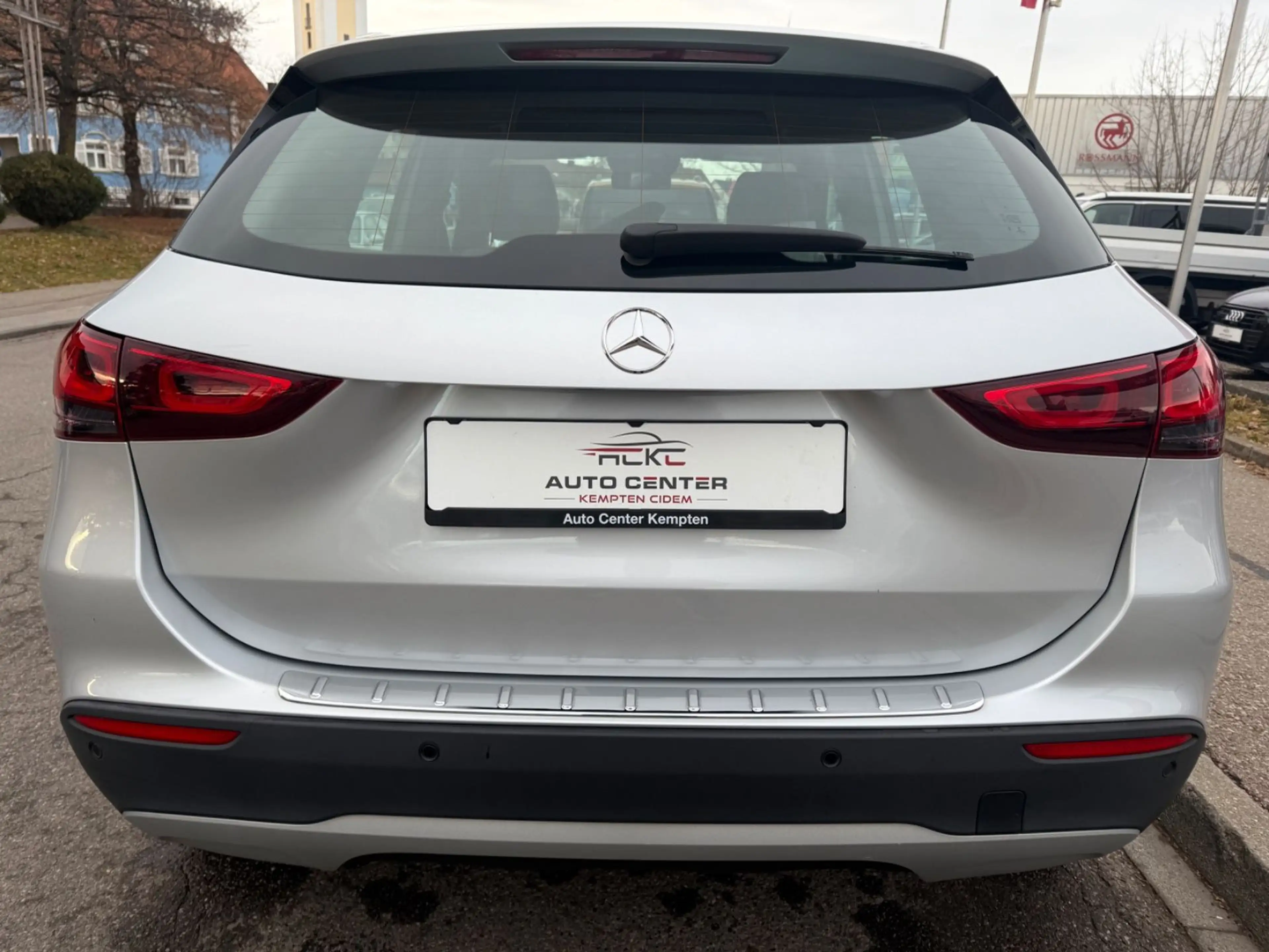 Mercedes-Benz GLA 220 d 4Matic*LED — photo 5