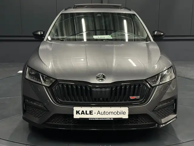 Skoda Octavia view 8