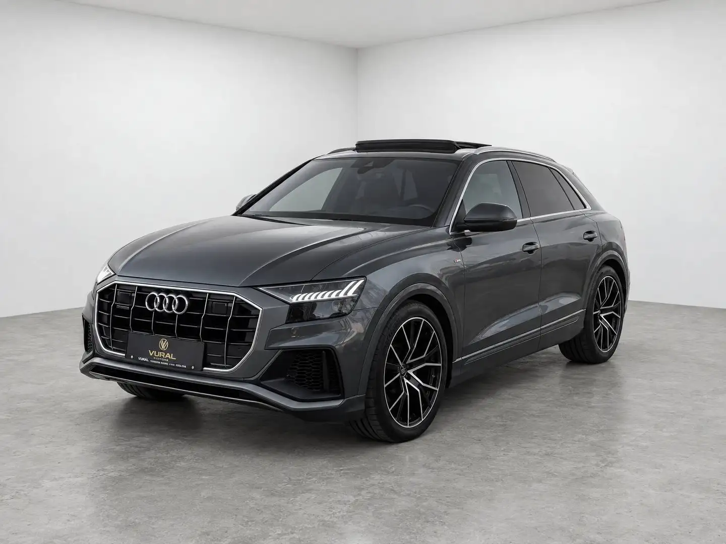 Audi Q8 50TDI quattro | S-LINE | Panoramadach | Night Vision | Matrix-LED | VOLL AUSTATTUNG | Grau - 2