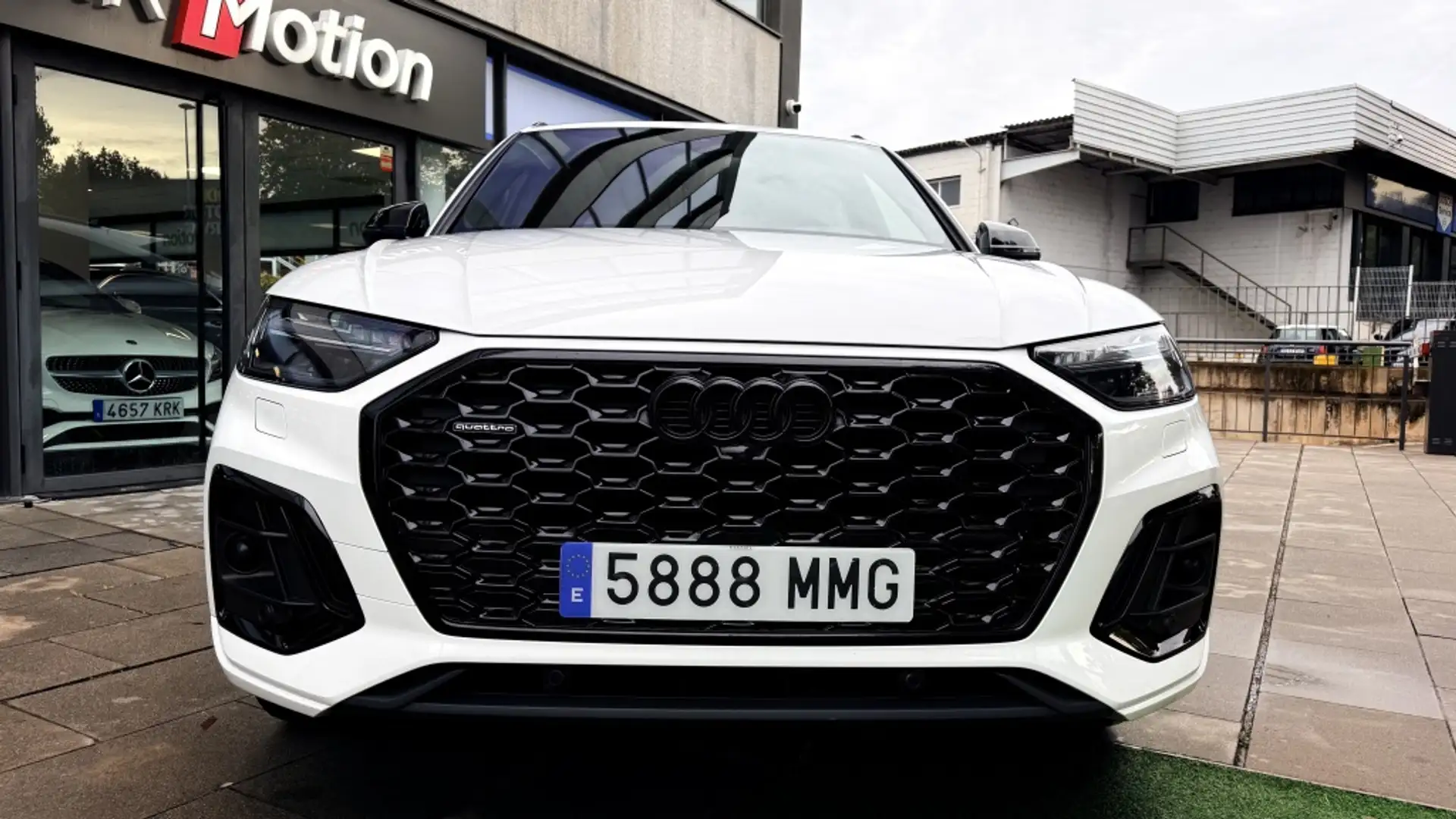 Audi Q5 Sportback 2.0TDI quattro Black line S tronic 150kW Blanco - 2