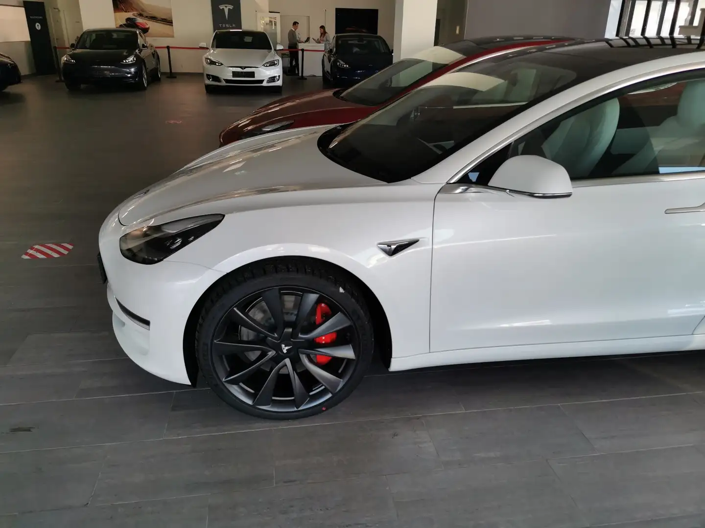 Tesla Model 3 Performance AWD 78,8kWh Panasonic - 2
