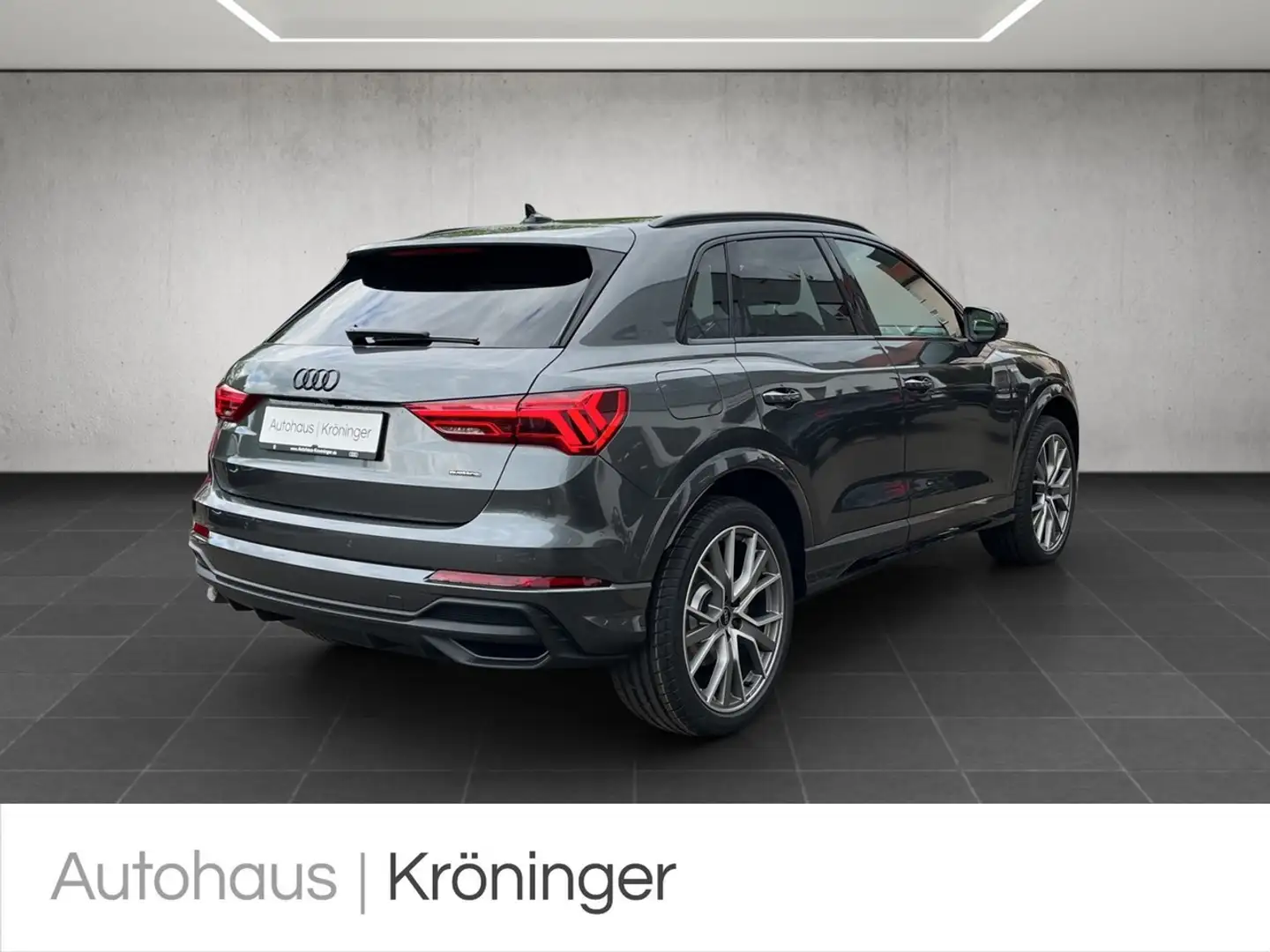Audi Q3 40 TFSI quattro S line AHK Navi Rück SHZ Grau - 2