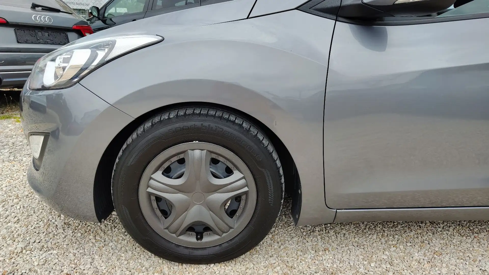 Hyundai i30 Classic 1.4 CRDi - Navi* Kamera* TÜV* Grey - 2