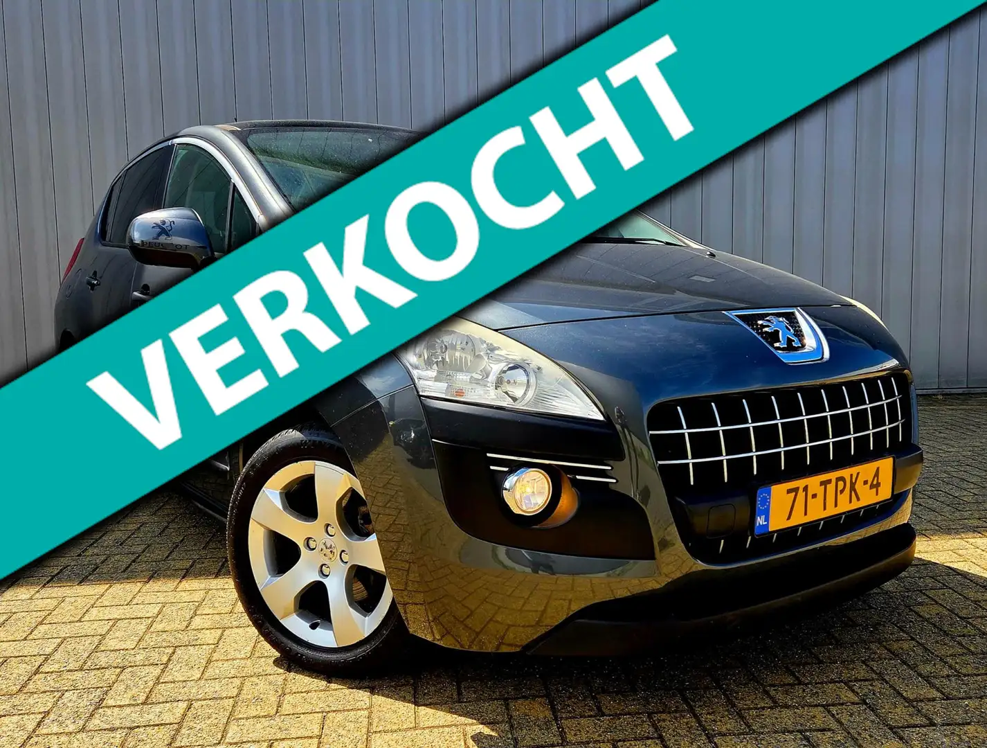 Peugeot 3008 1.6 THP Active Pano.Clima.Navi Szary - 1