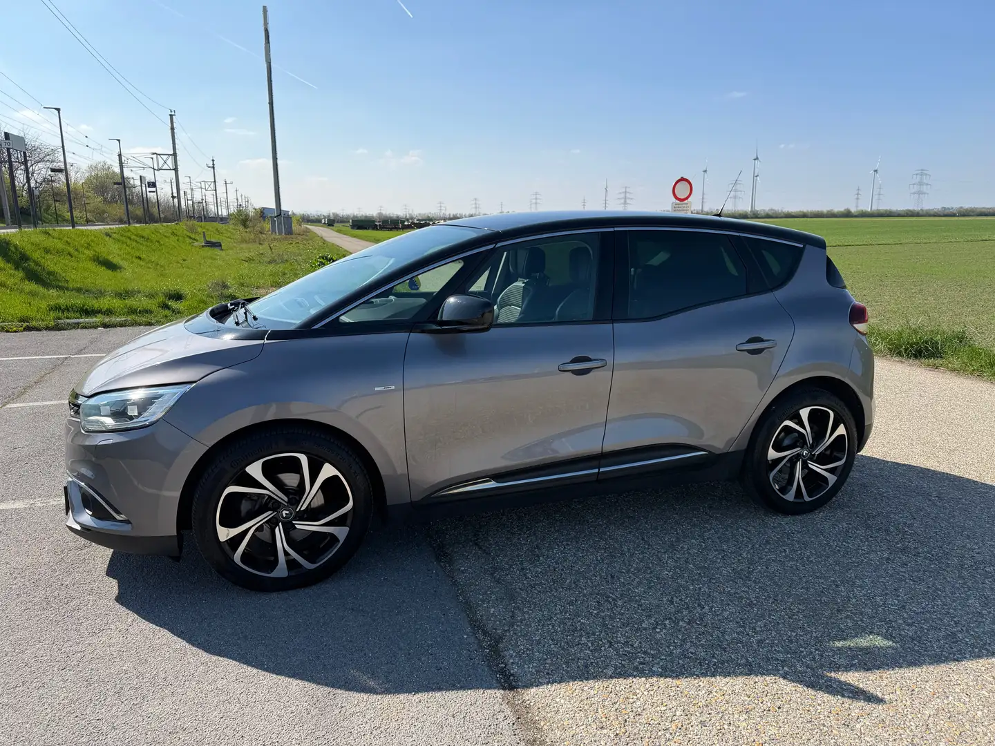 Renault Scenic Scénic Energy dCi 110 EDC Bose Bose Grau - 2