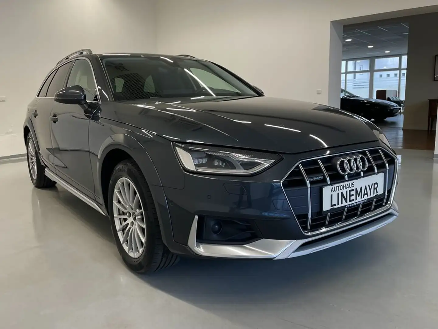 Audi A4 allroad 40 TDI quattro Grigio - 2