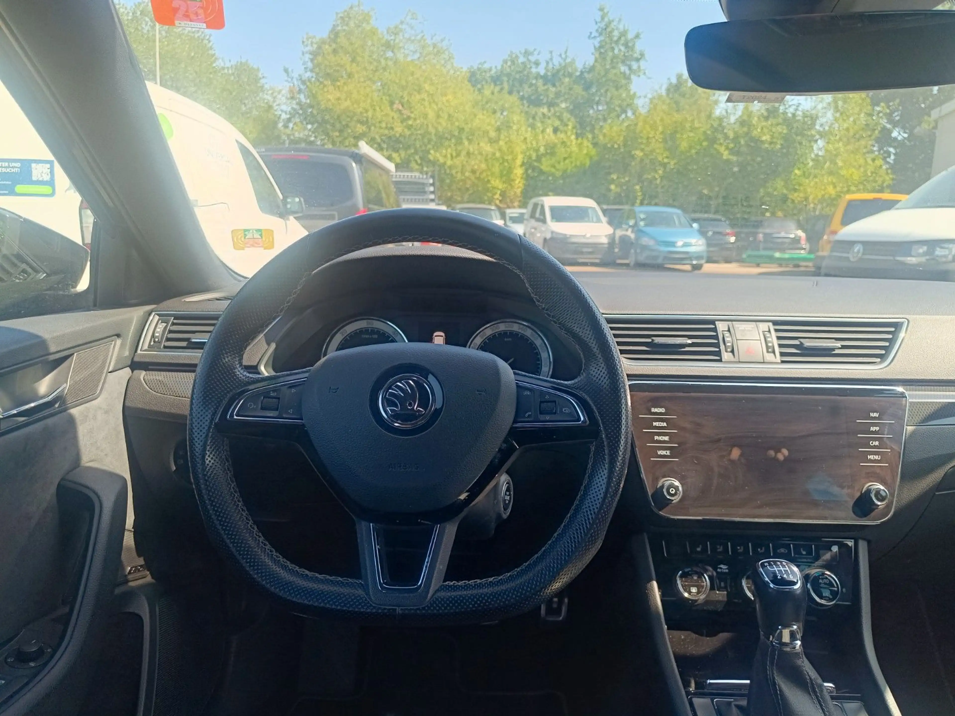 Skoda Superb Combi Sportline — photo 14