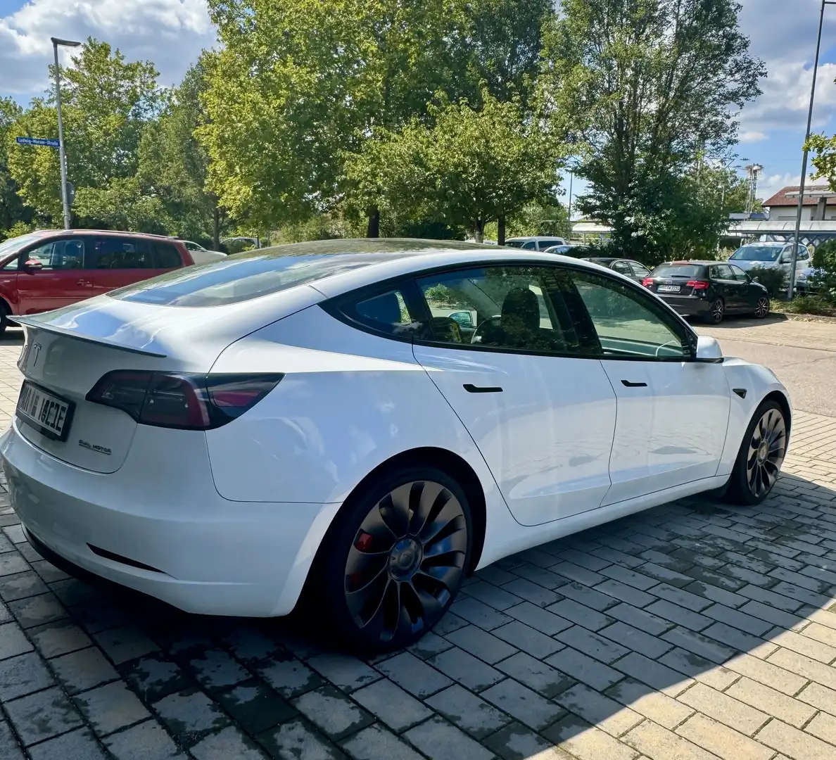 Tesla Model 3 Allradantrieb Dual Motor Performance Weiß - 1