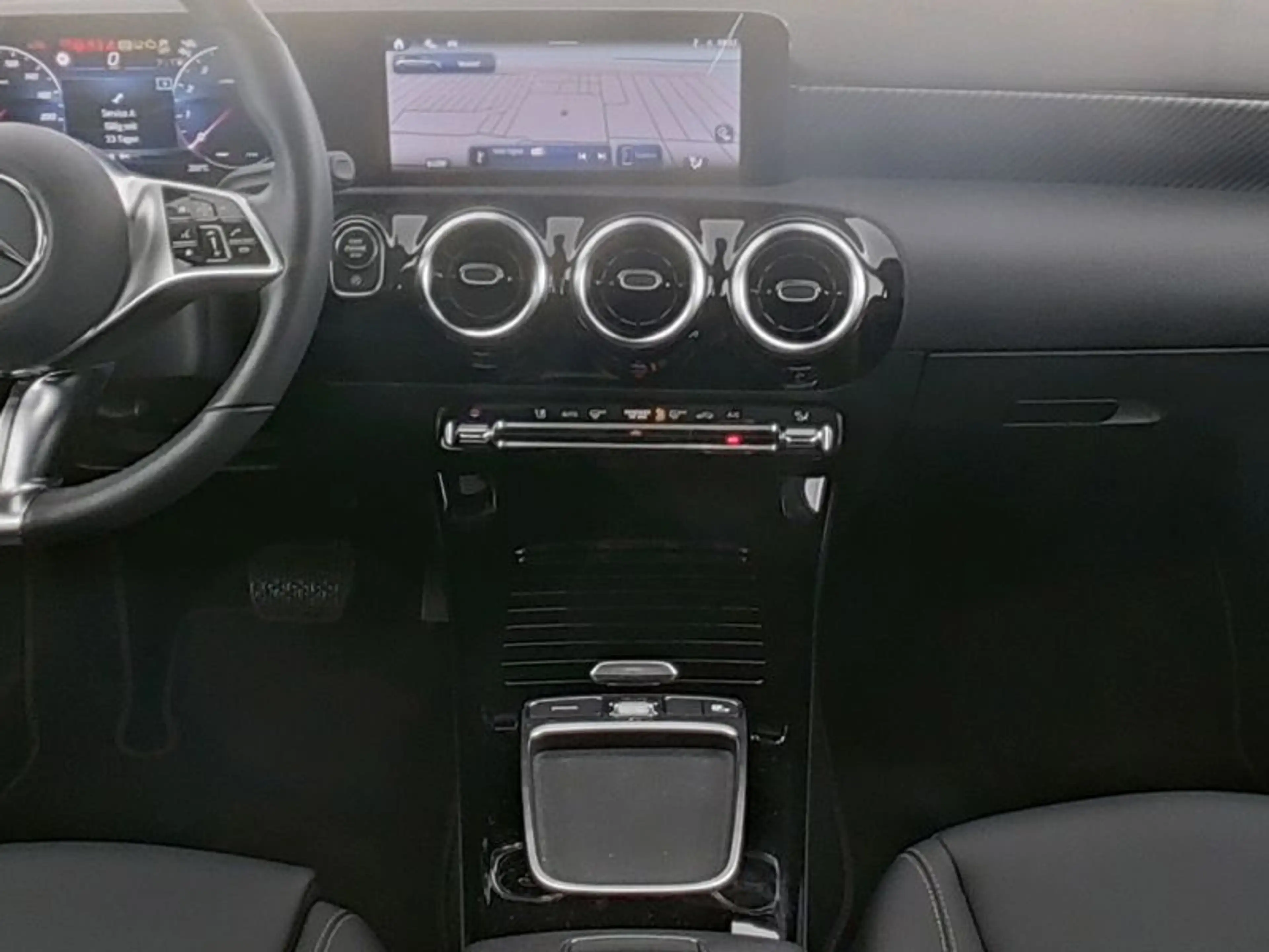 Mercedes-Benz A 200 Progressive*Advanced*LED*Winter-Paket* — photo 4