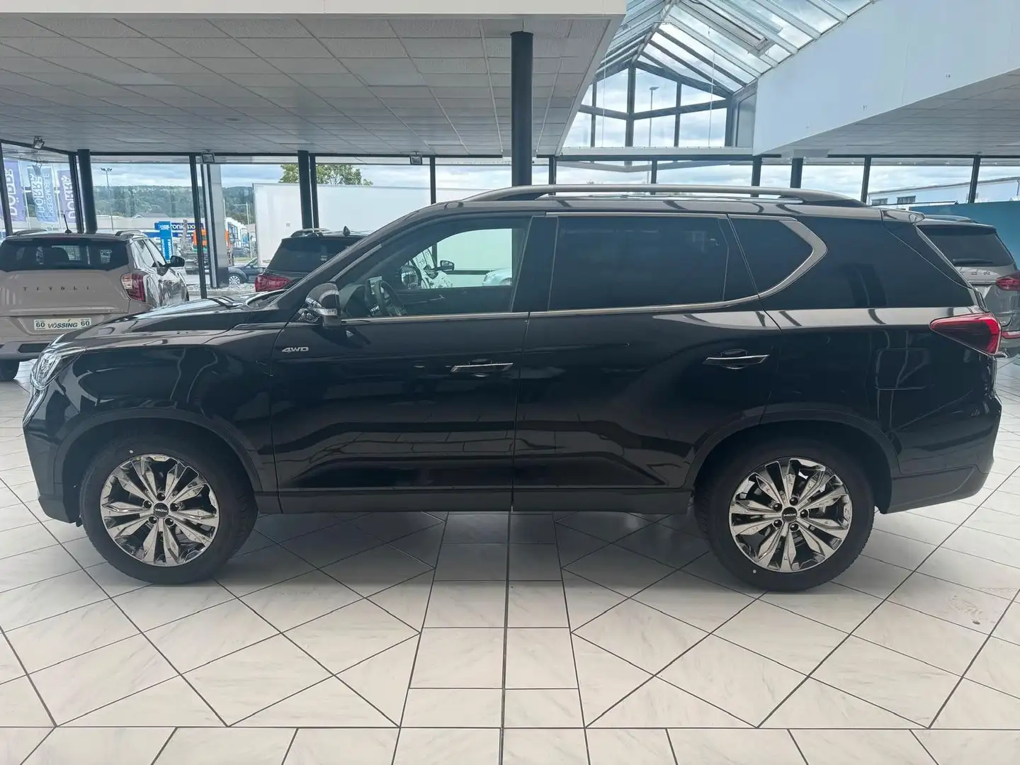 KGM Rexton KGM Rexton 2.2 XDI 4WD LUX Schwarz - 2