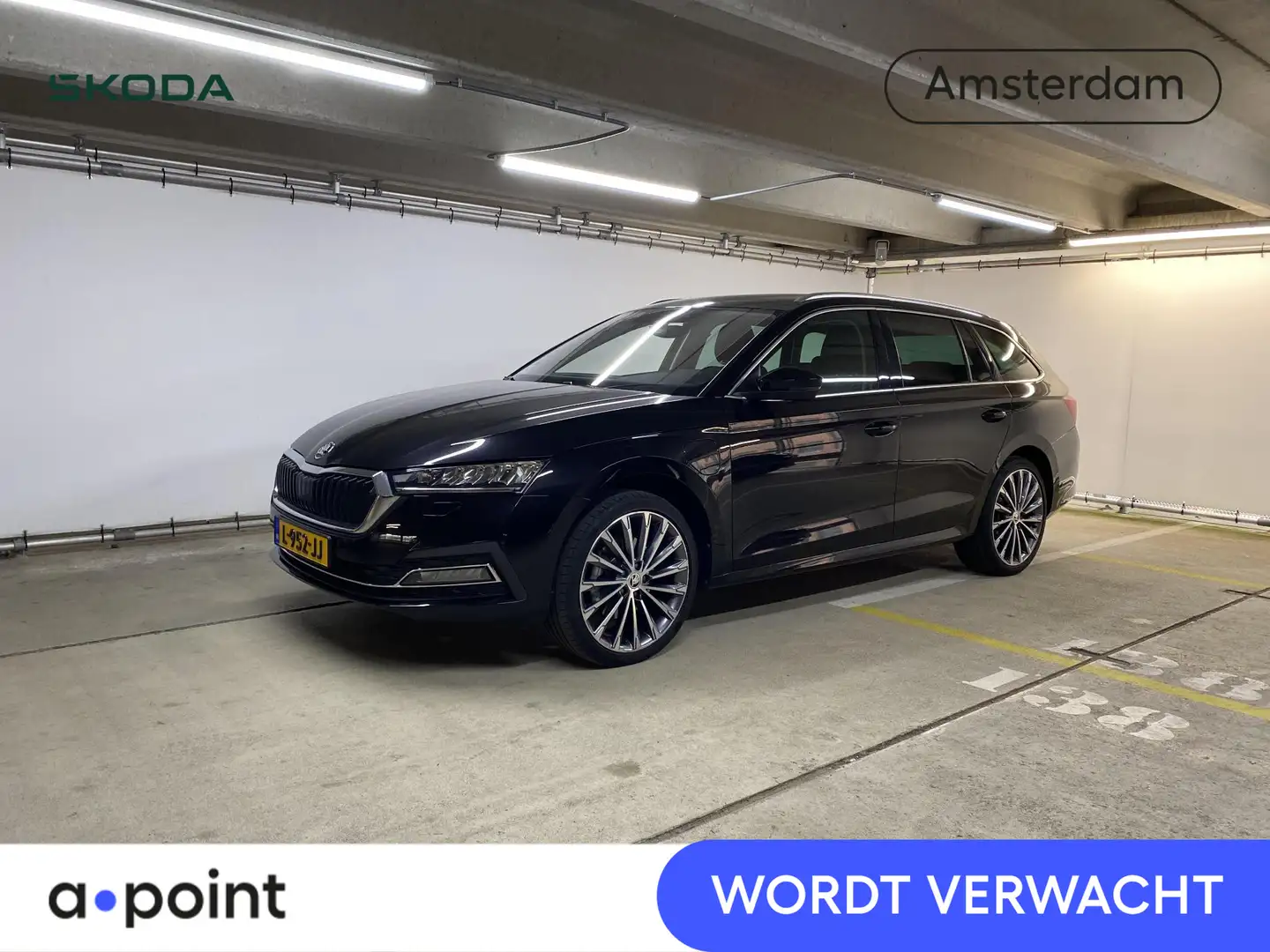 Skoda Octavia Combi 1.4 TSI iV PHEV Business Edition Plus 204 pk Zwart - 1