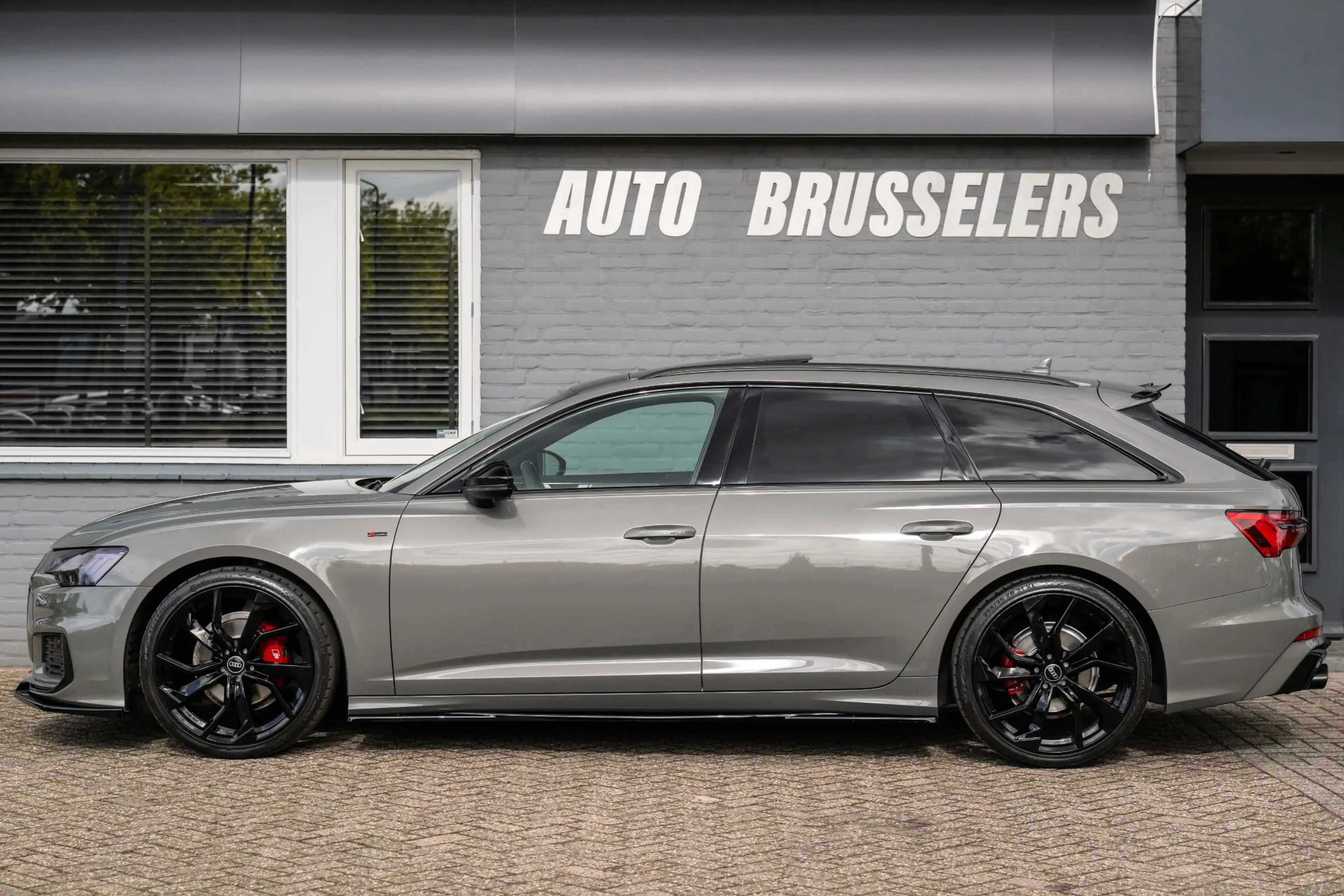 Audi A6 Avant 40 TFSI S edition Competition S6 style Pano — photo 4
