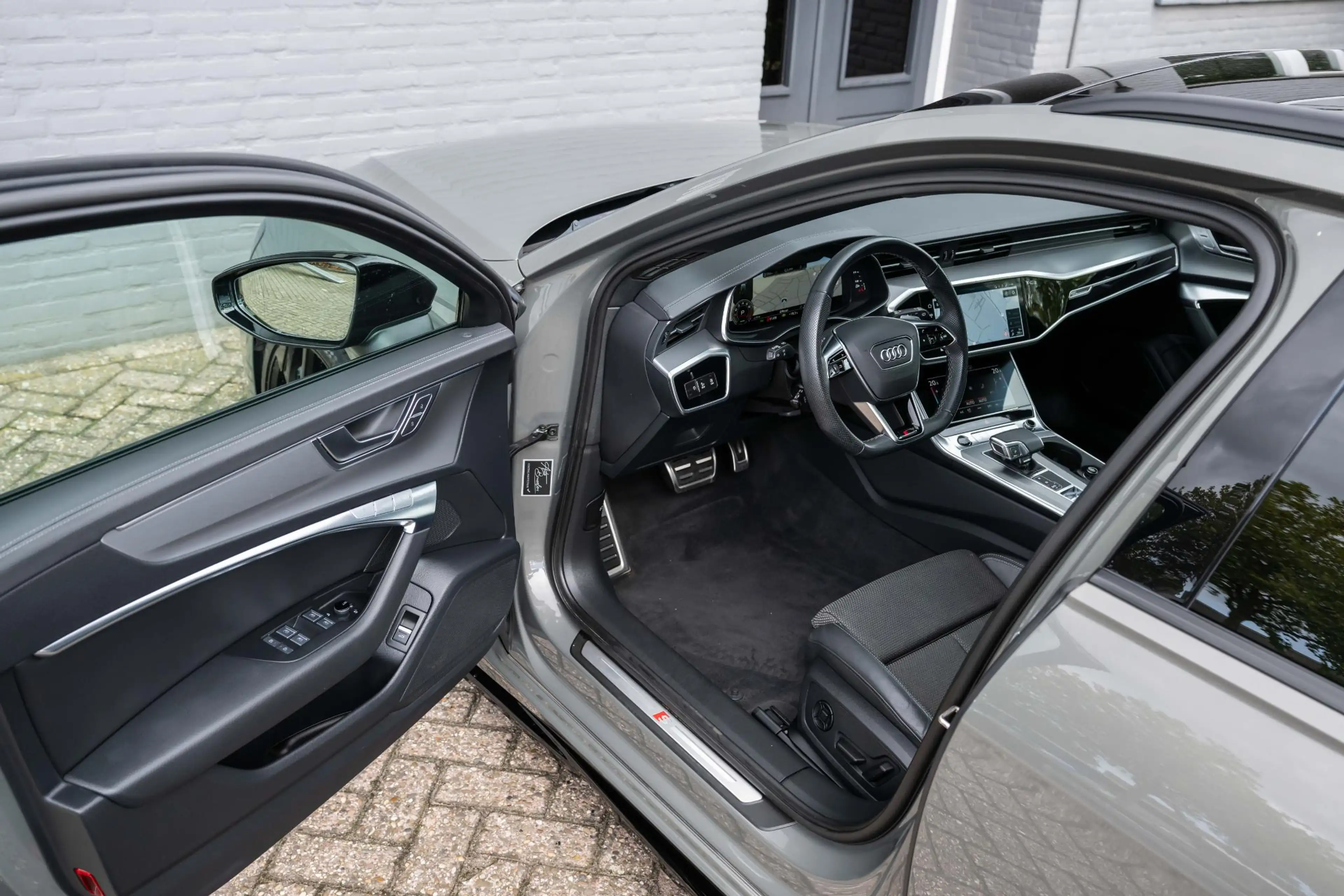 Audi A6 Avant 40 TFSI S edition Competition S6 style Pano — photo 19