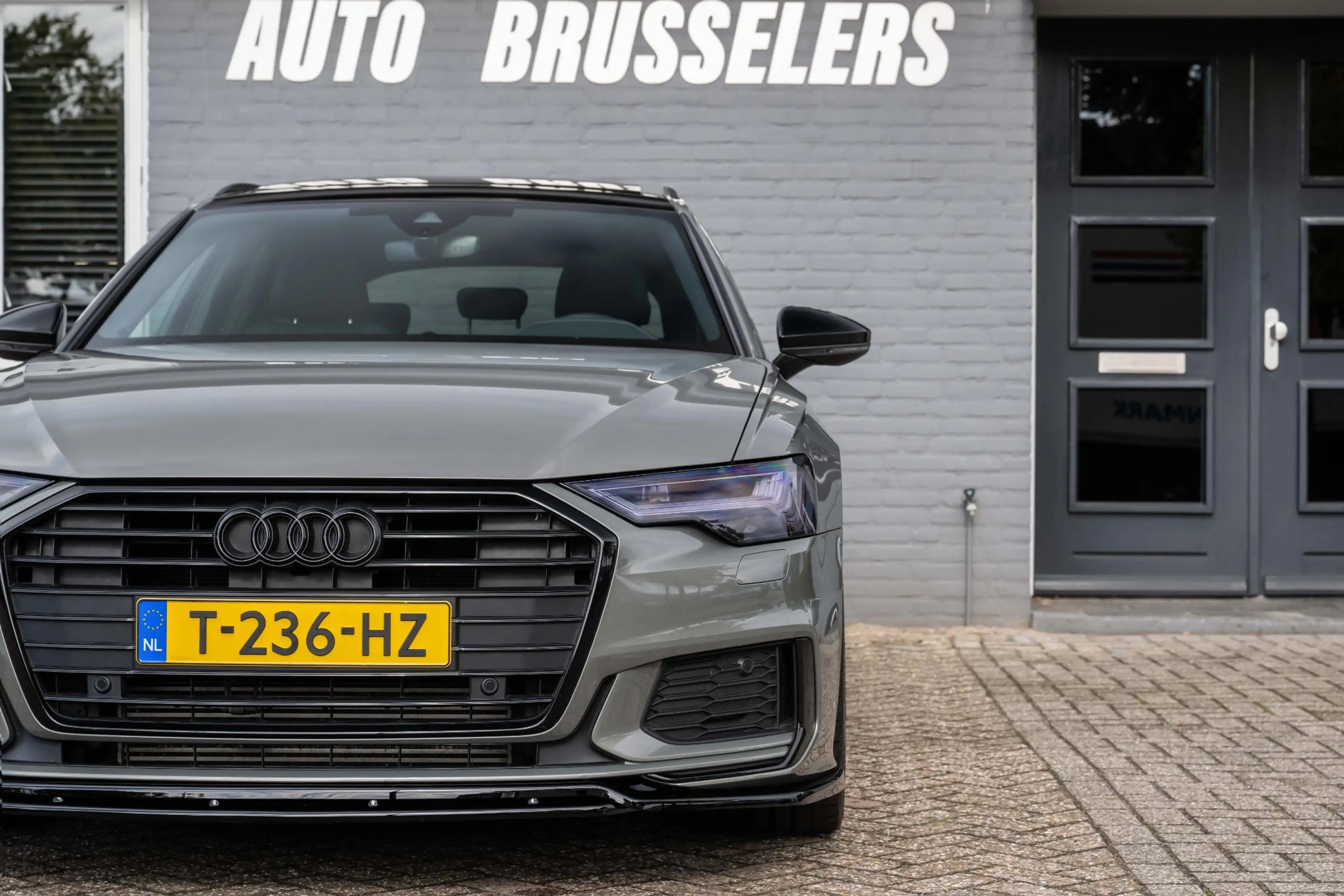 Audi A6 Avant 40 TFSI S edition Competition S6 style Pano — photo 35