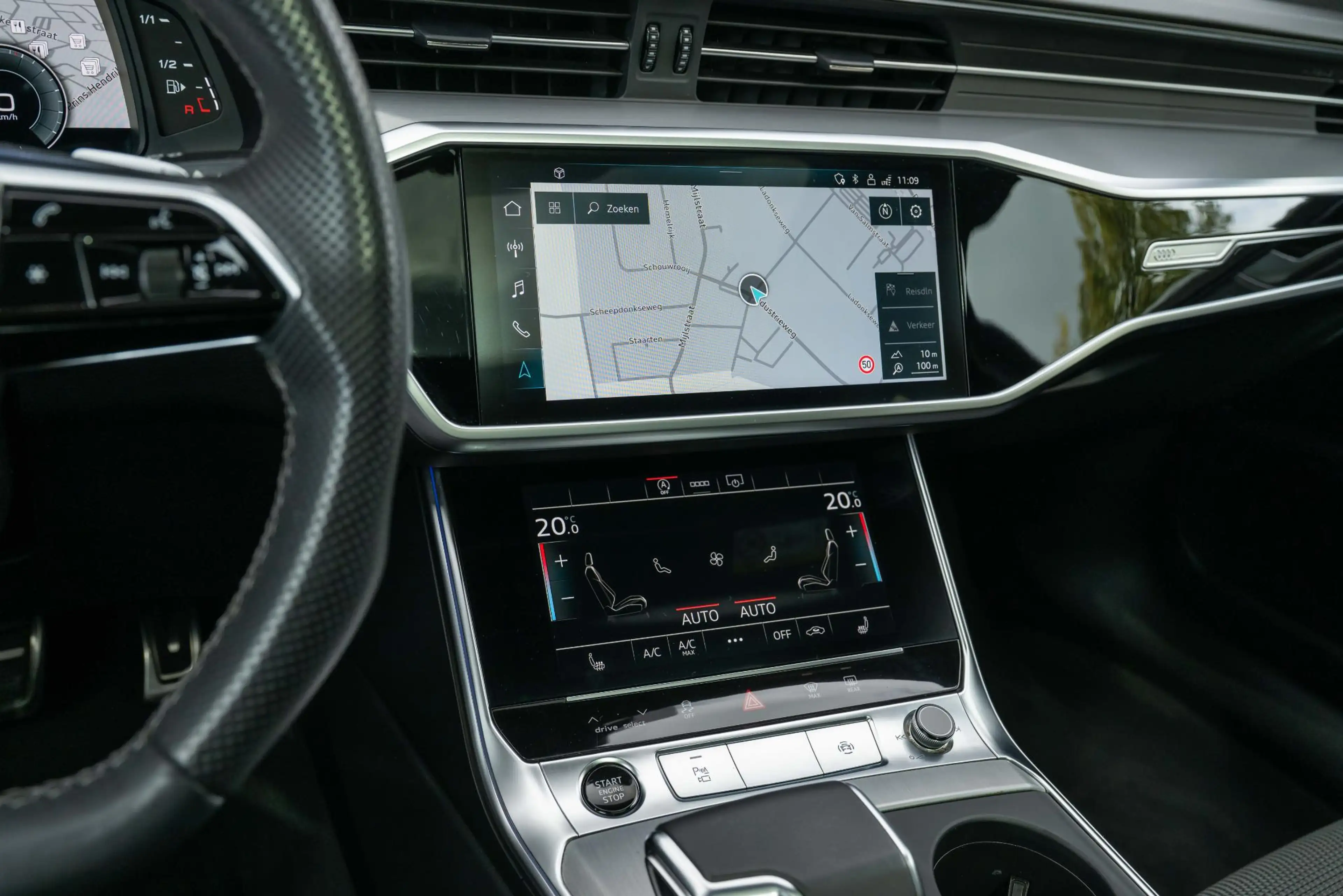 Audi A6 Avant 40 TFSI S edition Competition S6 style Pano — photo 23