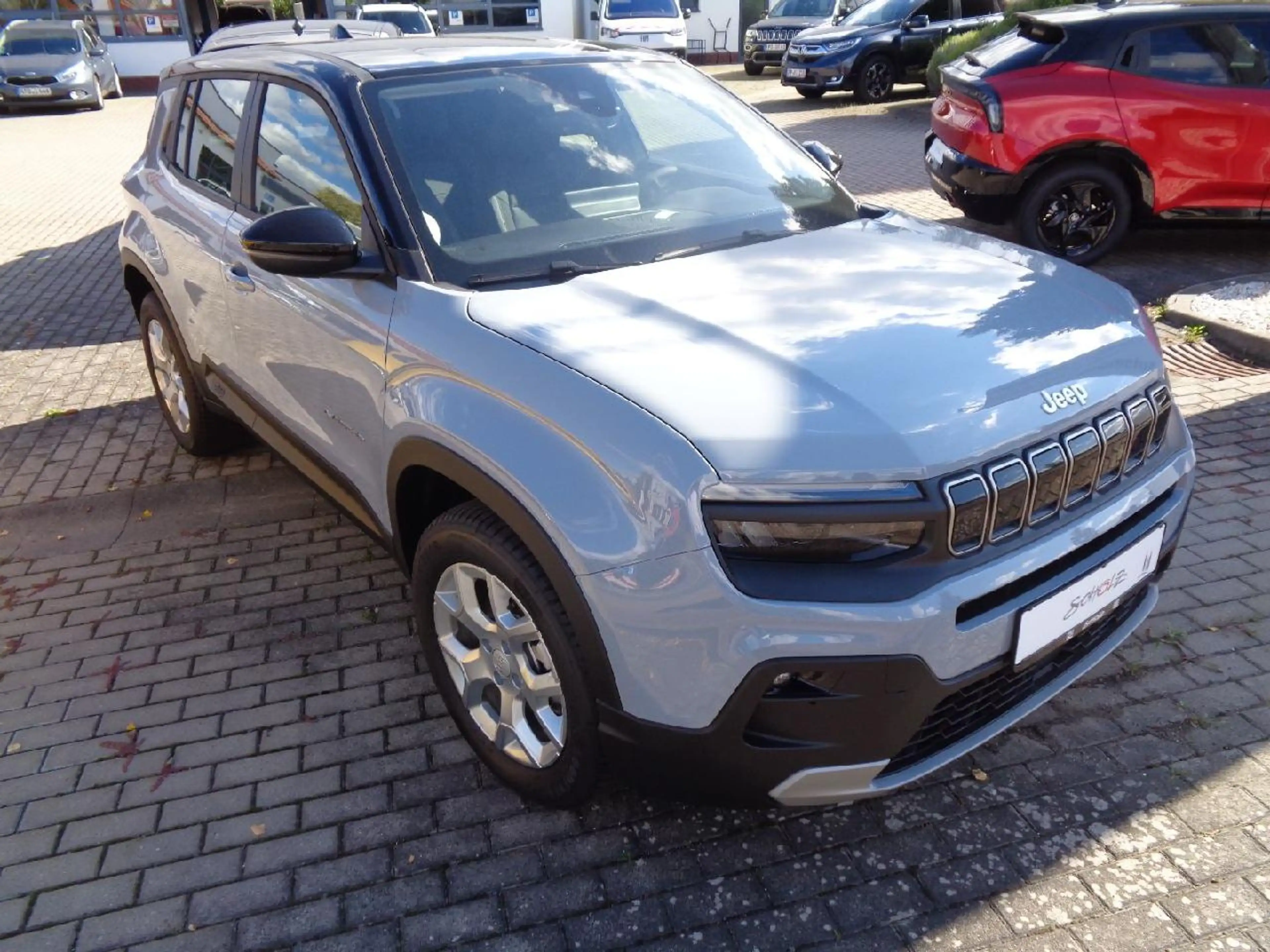 Jeep Avenger Altitude Mild-Hybrid — photo 2