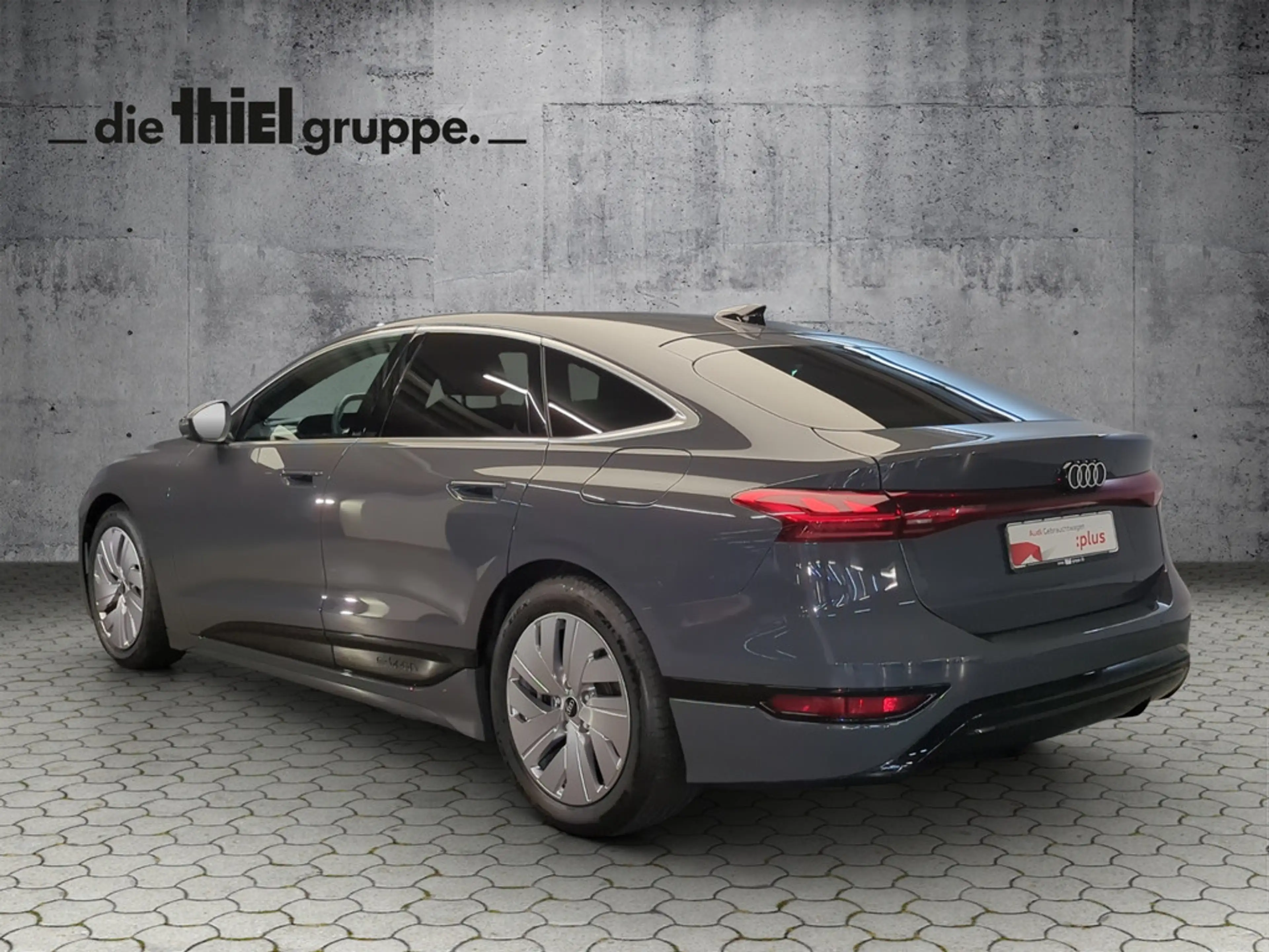 Audi A6 e-tron — photo 7