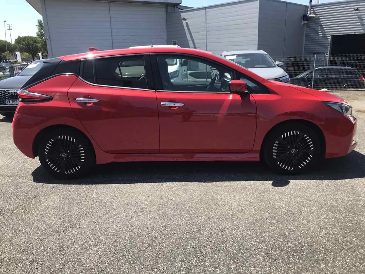 Nissan Leaf 150CH 40KWH N-CONNECTA 21 Rouge - 2