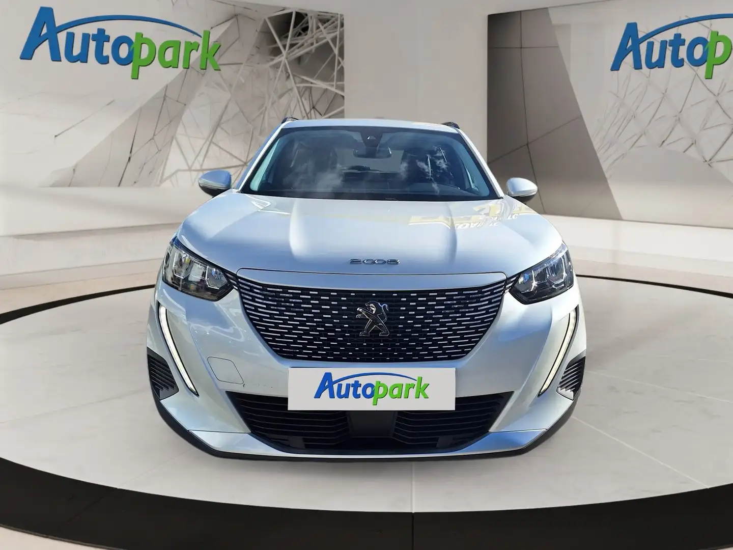 Peugeot 2008 e-Allure Weiß - 2