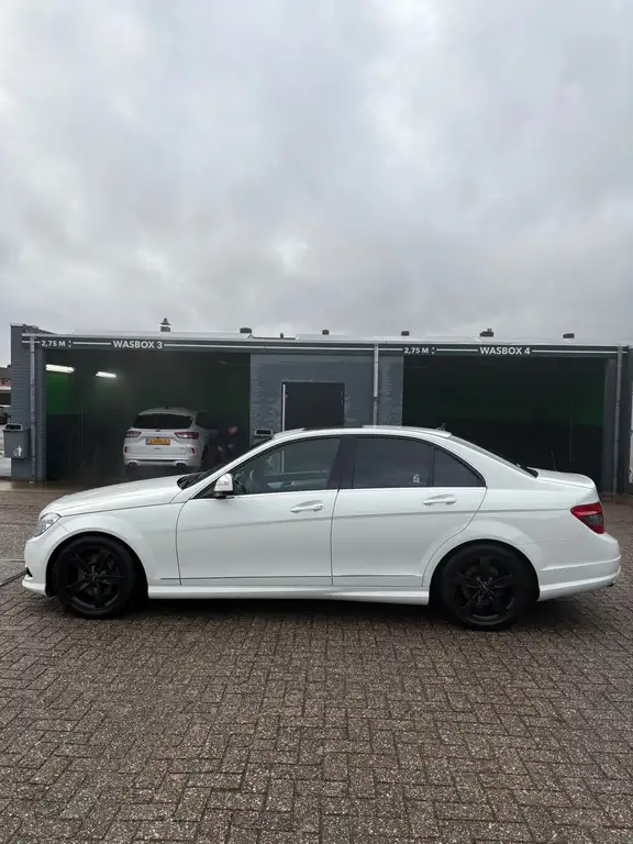 Mercedes-Benz C 280 2009 из Европы — купить под ключ