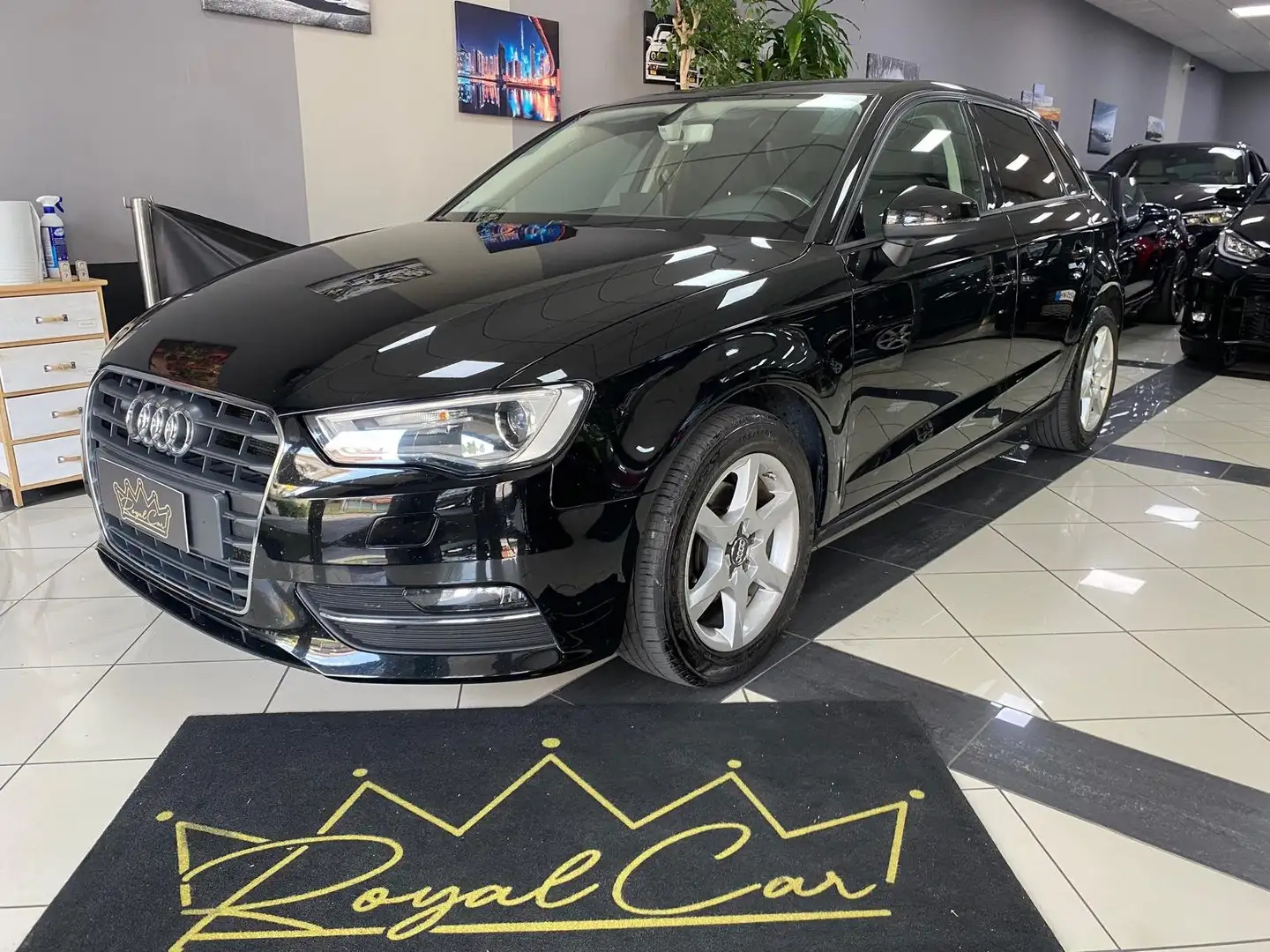 Audi A3 SPB 1.6 TDI Attraction Nero - 1