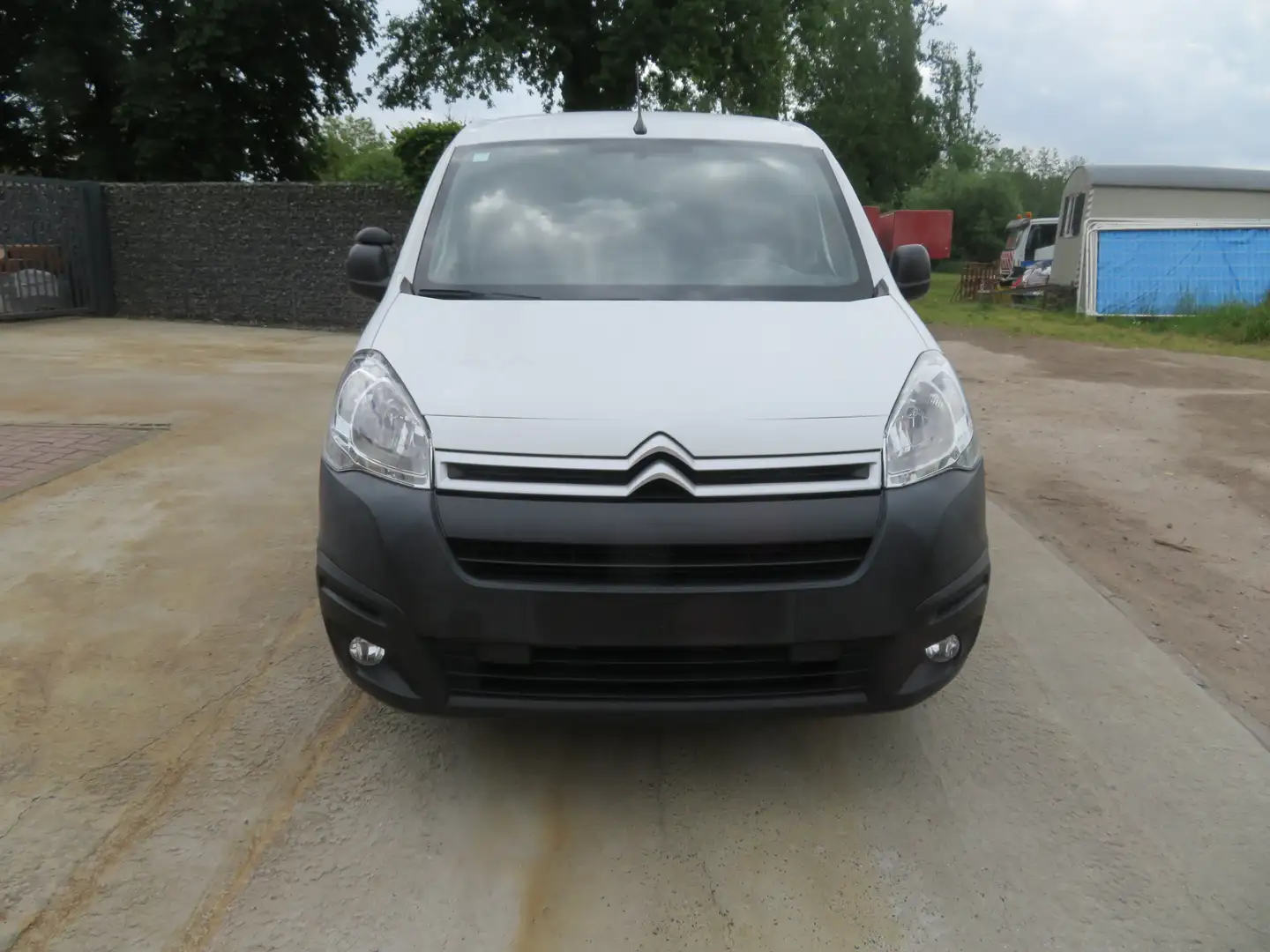 Citroen Berlingo 1.6 BlueHDi CLUB Wit - 2