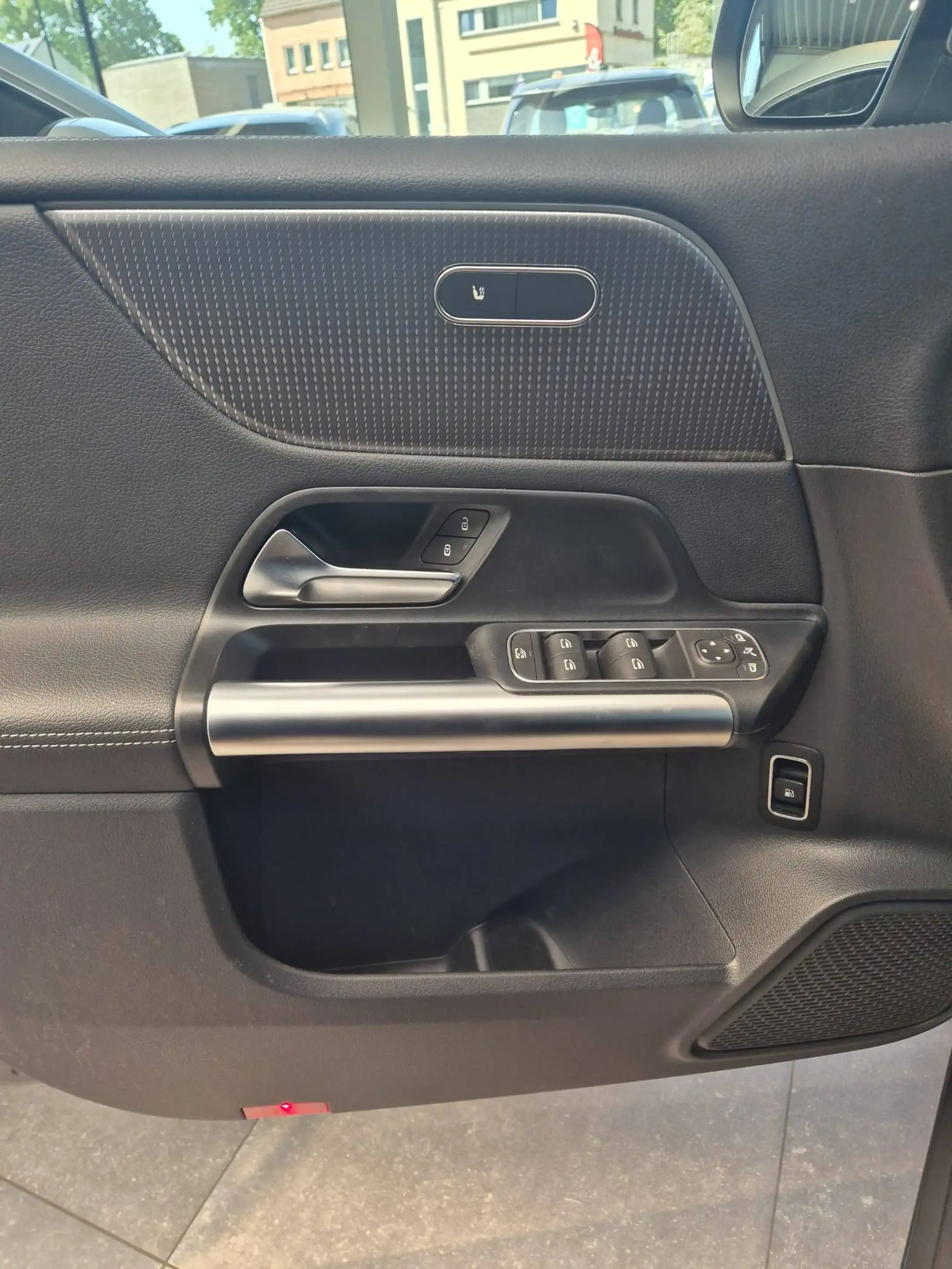 Mercedes-Benz B 250 B 250 e Urban-/Progressive-pakket — photo 6