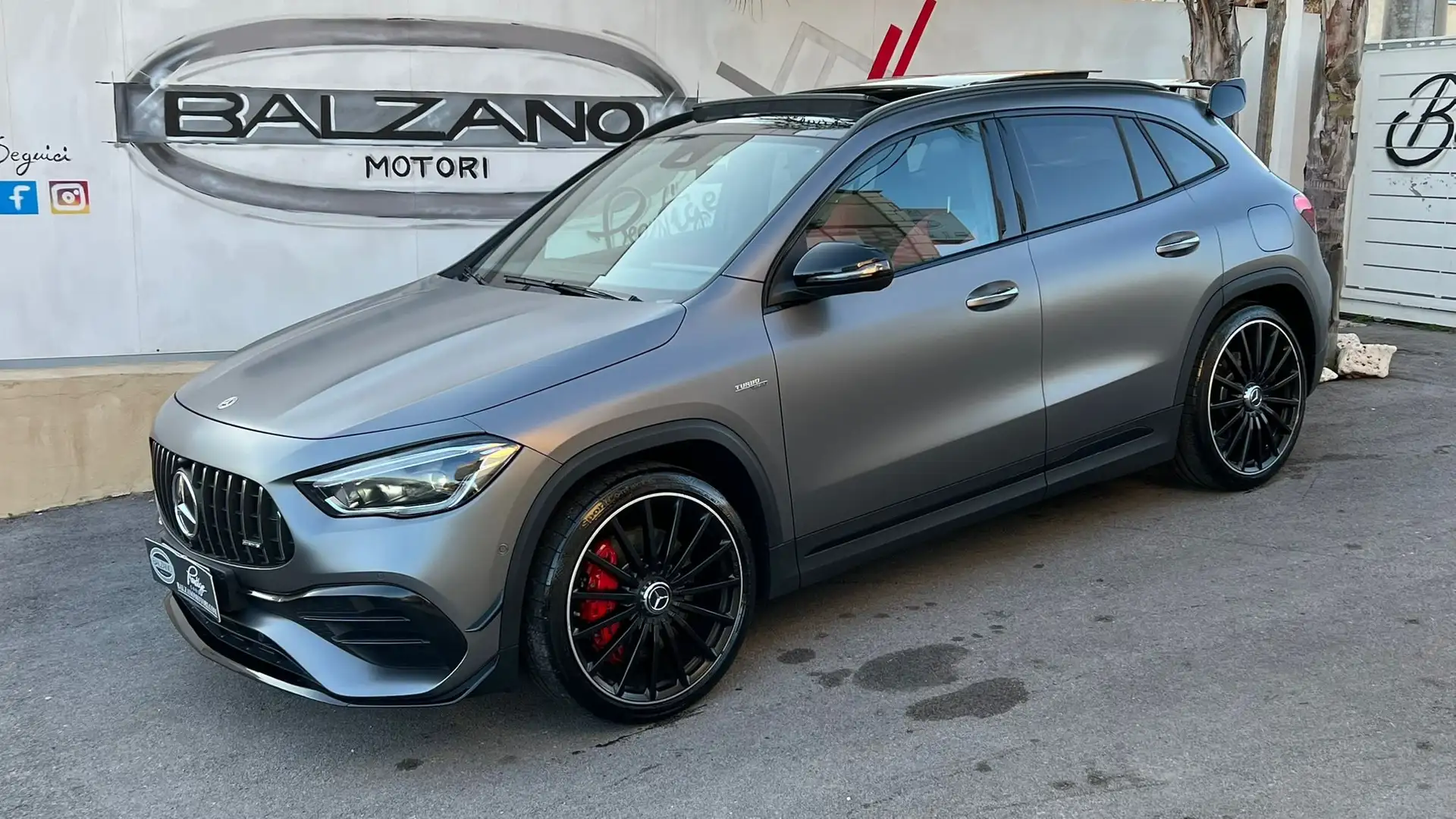 Mercedes-Benz GLA 45 AMG S 4matic+ auto Grigio - 1