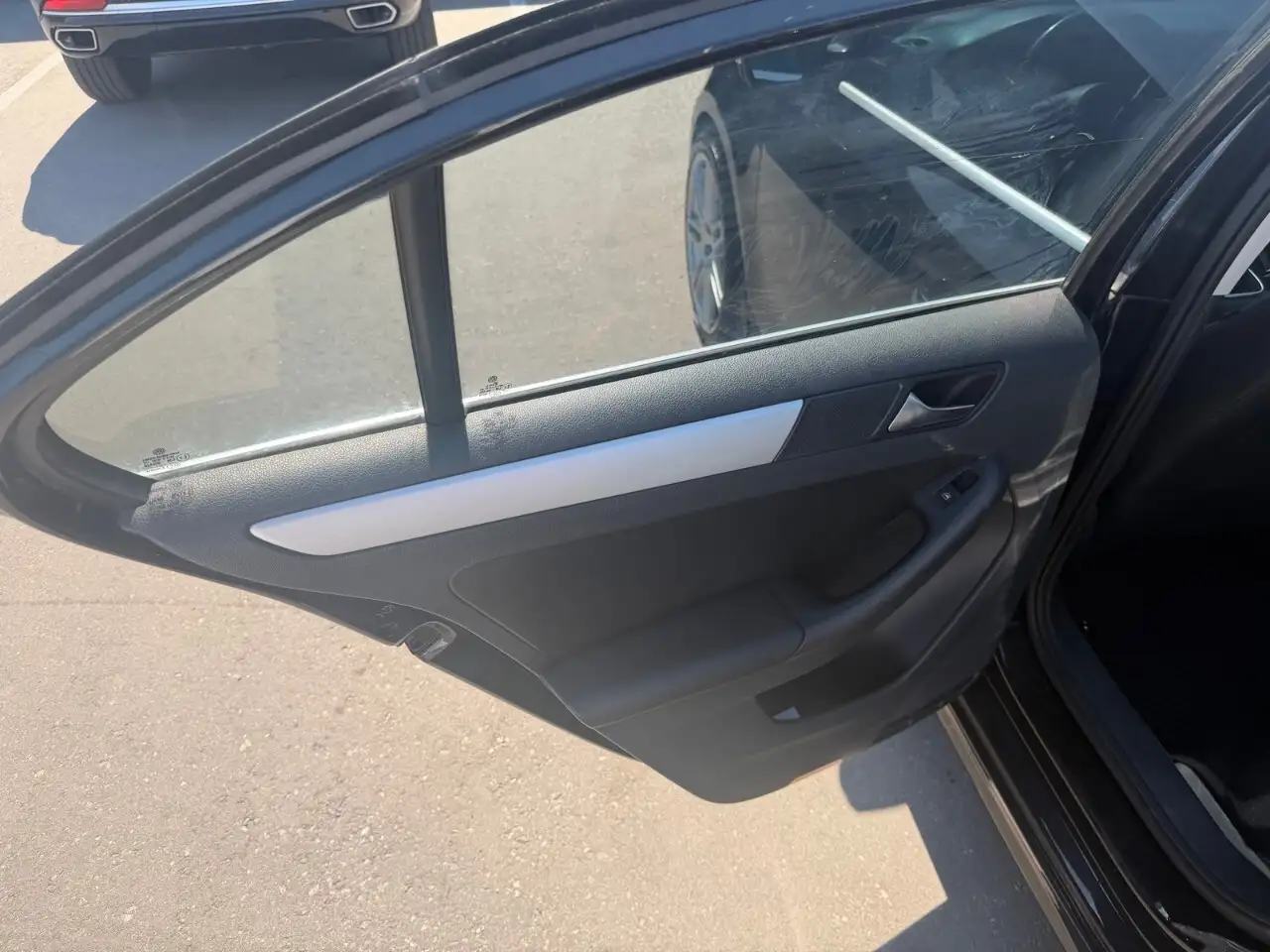 Volkswagen Jetta снимка Volkswagen Jetta