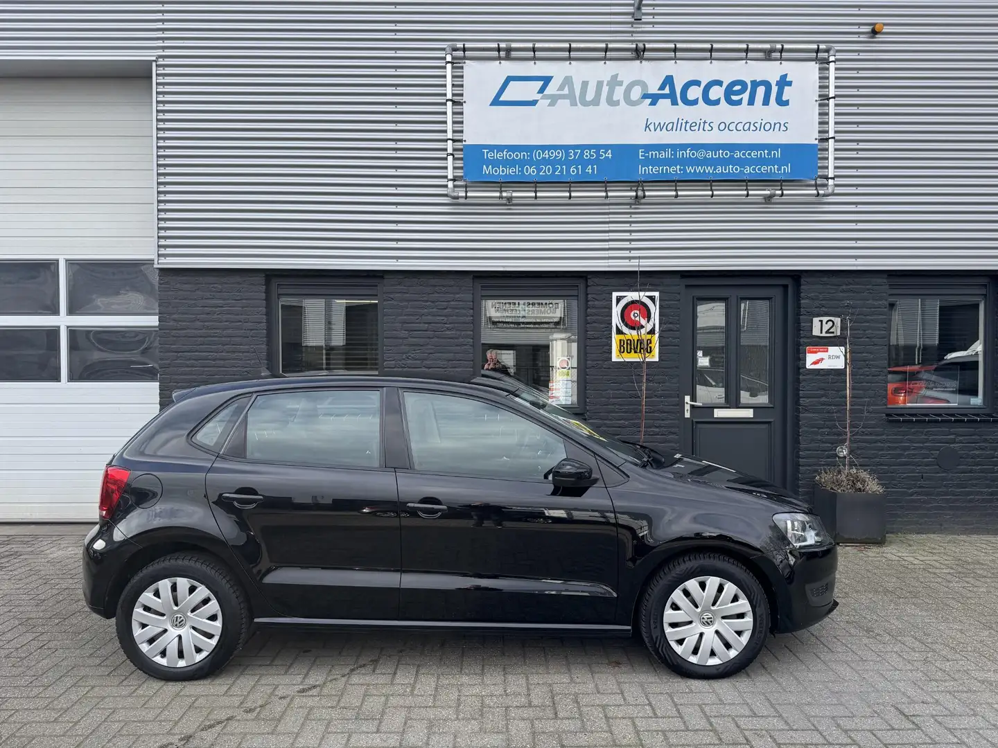 Volkswagen Polo 1.2 TSI BlueMotion Edition Schwarz - 2