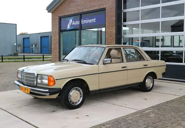 Mercedes-Benz 280 200-280 (W123) 200 automaat * Schuifdak * Belastin