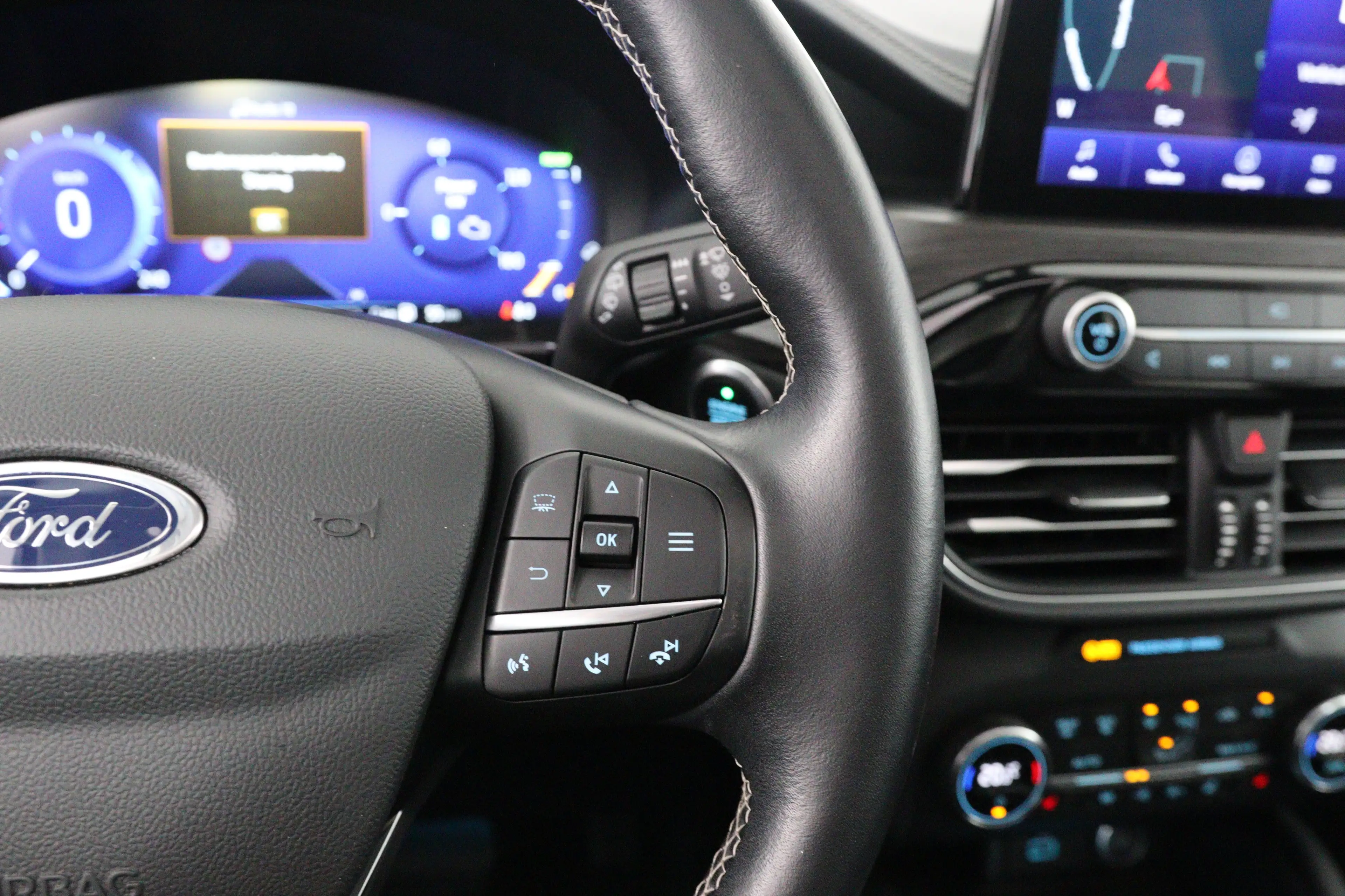 Ford Kuga 2.5 PHEV Vignale | Audio installatie premium | Cru — photo 24