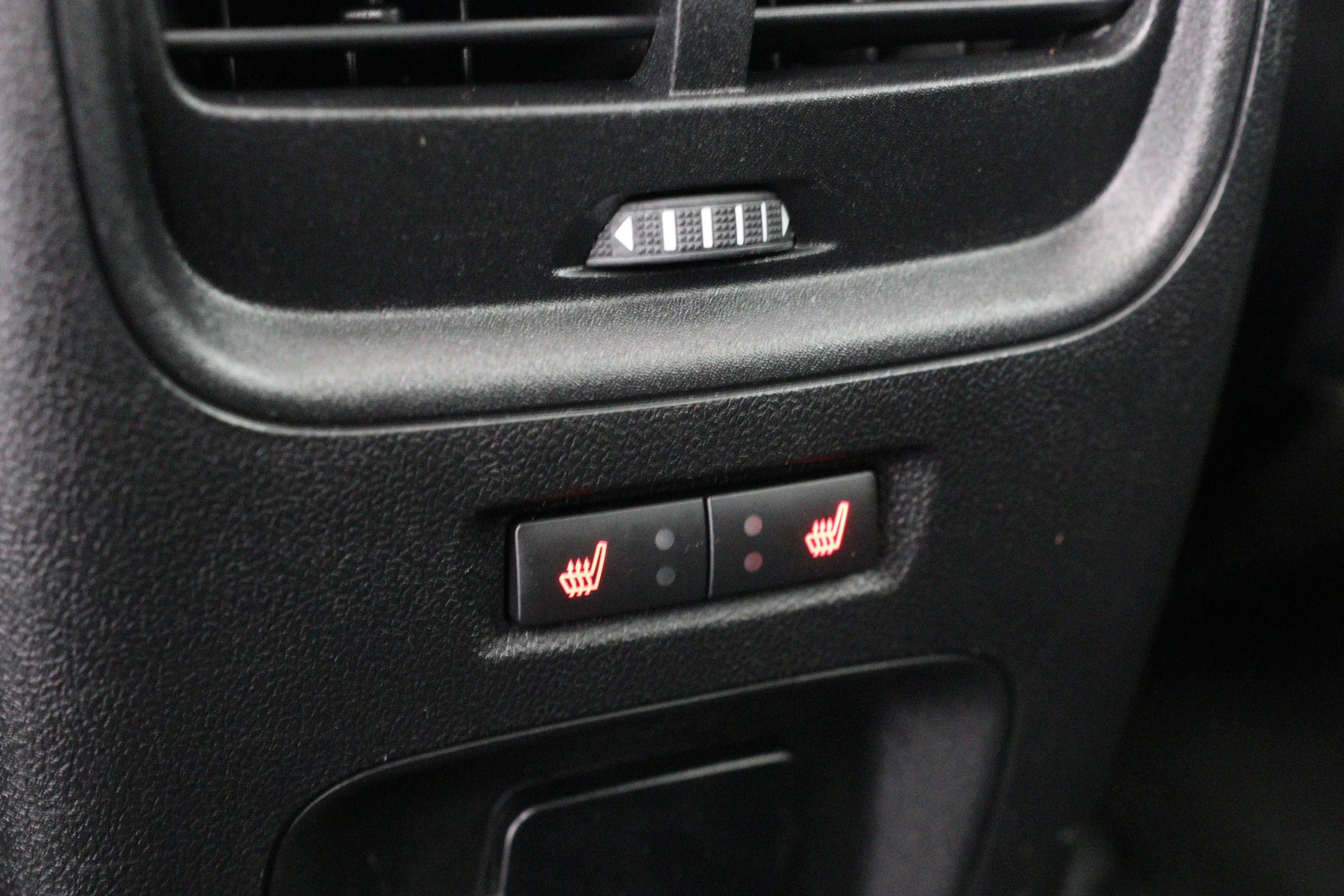 Ford Kuga 2.5 PHEV Vignale | Audio installatie premium | Cru — photo 30
