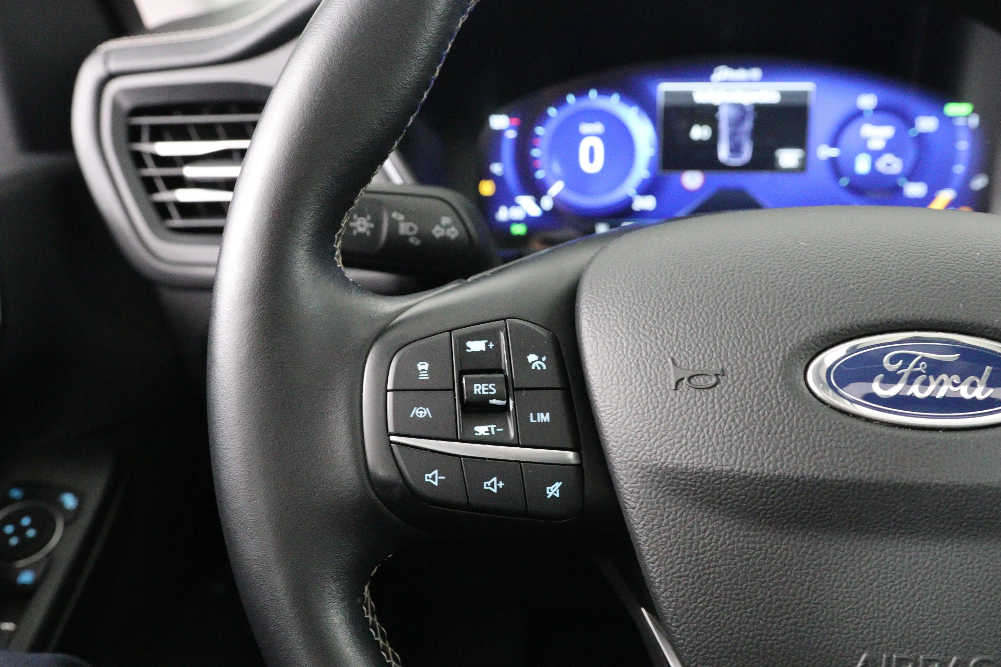 Ford Kuga 2.5 PHEV Vignale | Audio installatie premium | Cru — photo 23
