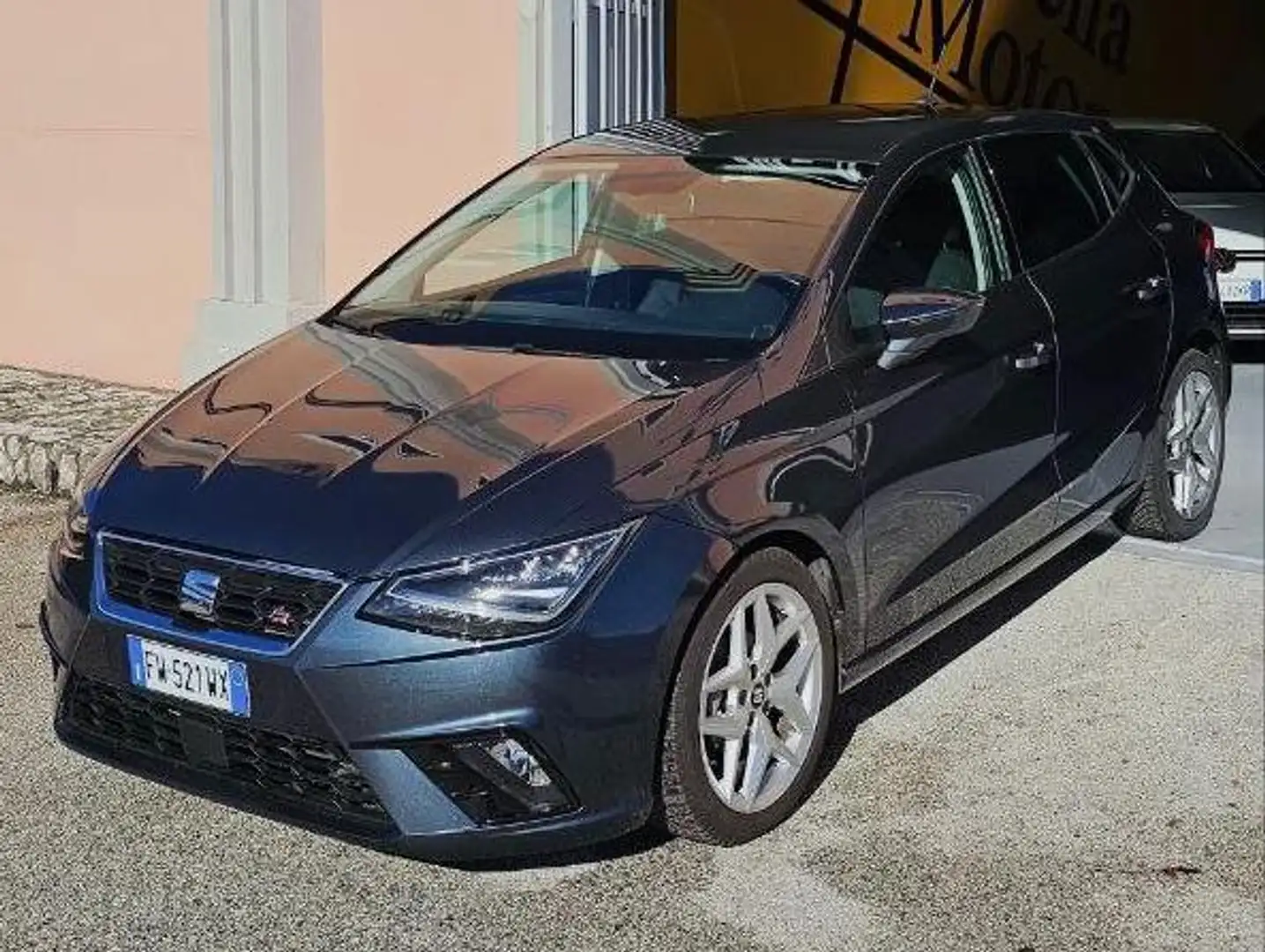 SEAT Ibiza Ibiza V 2017 1.0 ecotsi FR 95cv Gris - 2