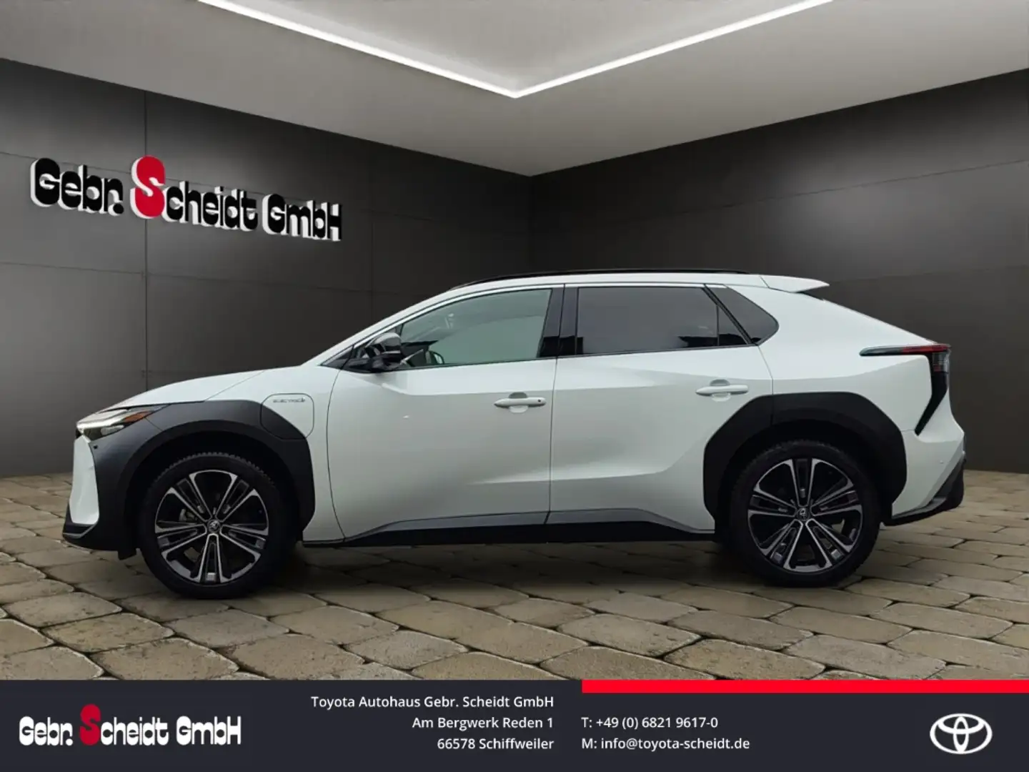 Toyota bZ4X FWD Ledersitze Navi Kamera Sitzbelüftung Memoryfun Weiß - 2