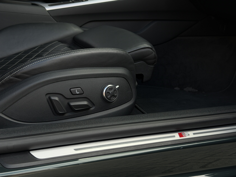 Audi A5 Coupé 2.0 TFSI MHEV quattro Sport Pro Line I Aut. — photo 14