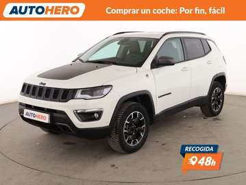 1.3 T4 4xe Plug-in Hybrid Trailhawk