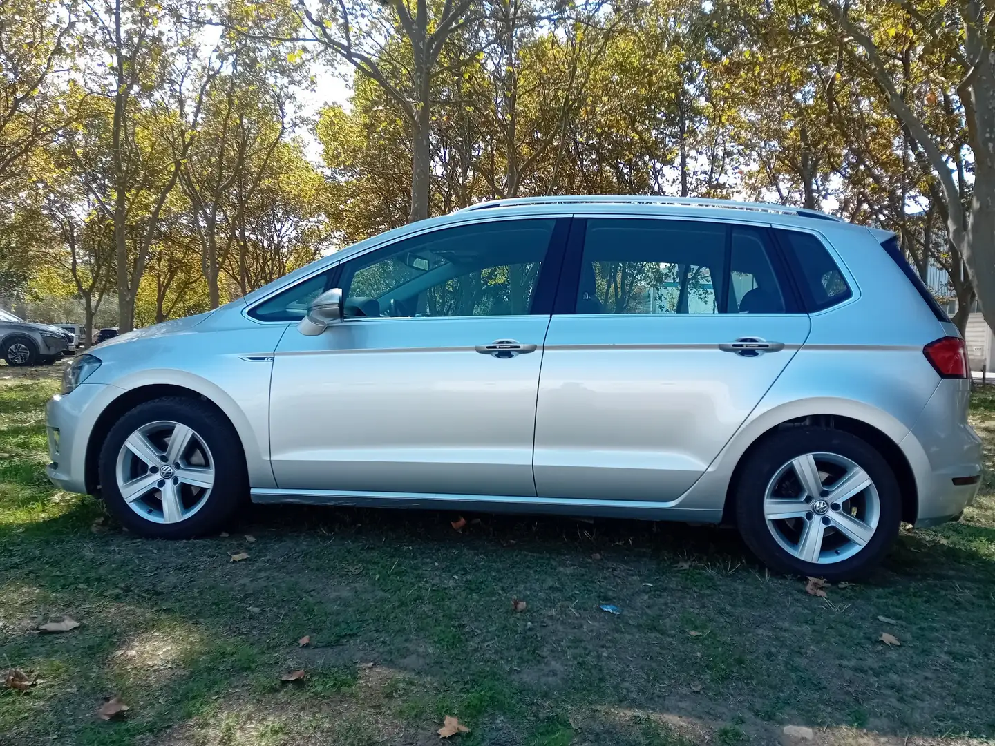 Volkswagen Golf Sportsvan 1.6TDI CR Advance 110kW - 2