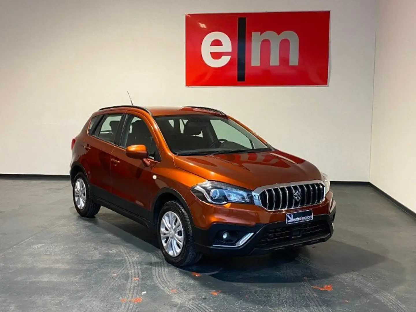 Suzuki S-Cross 1.4 HYBRID EASY Oranžová - 2