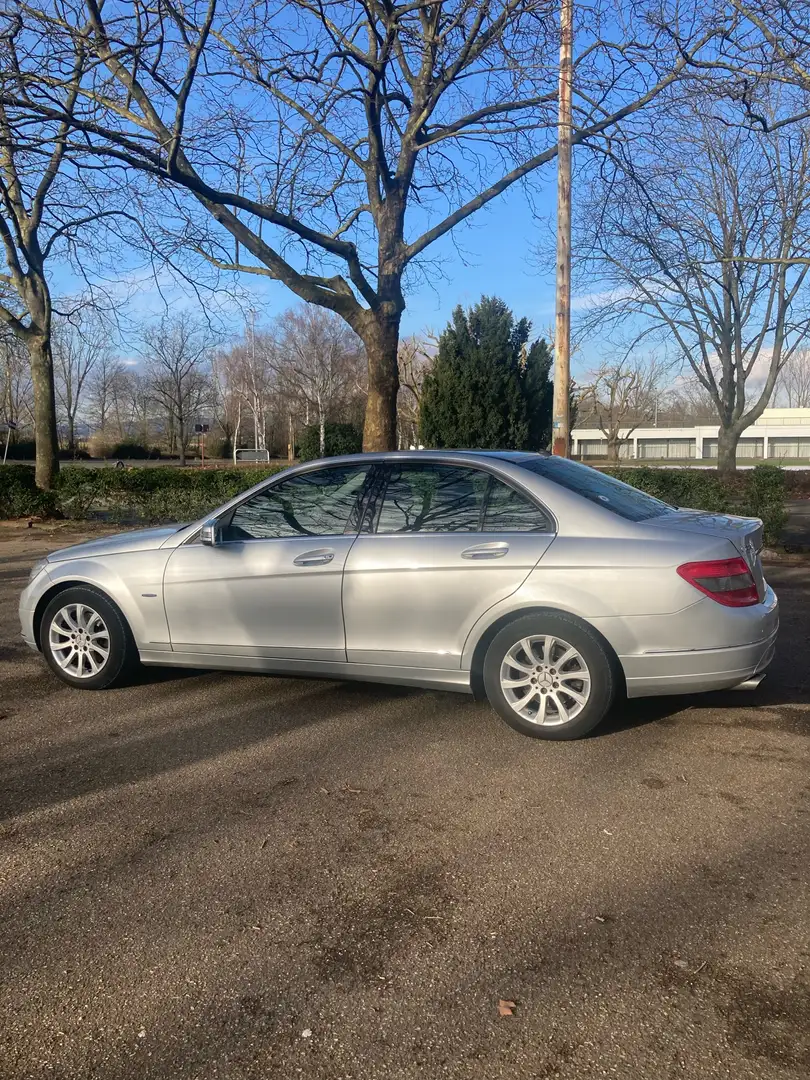Mercedes-Benz C 220 CDI DPF Automatik BlueEFFICIENCY Elegance - 1