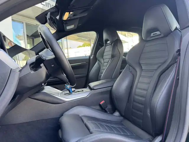 BMW I4 view 8