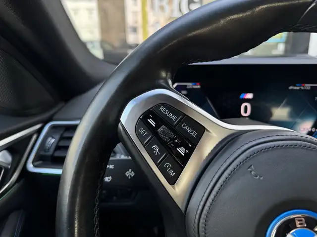 BMW I4 view 15