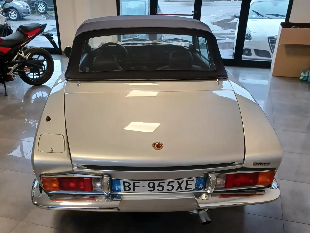 Fiat 124 Spider America, foto 3