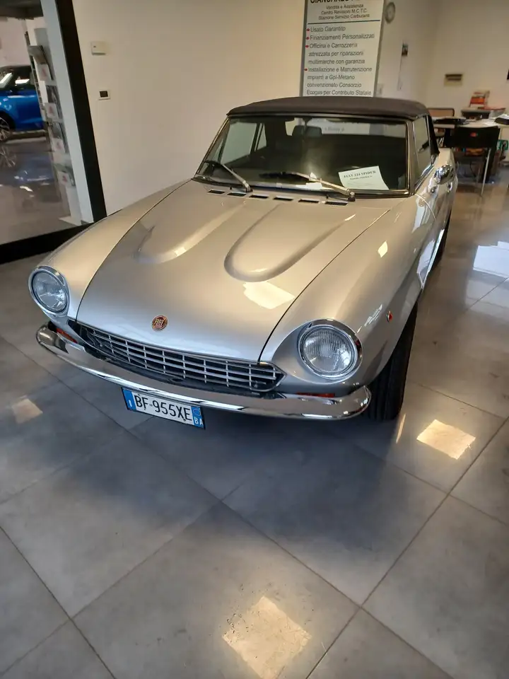 Fiat 124 Spider America, foto 7