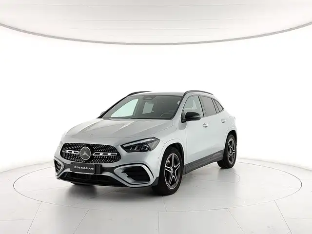 Mercedes-Benz Gla Class main image
