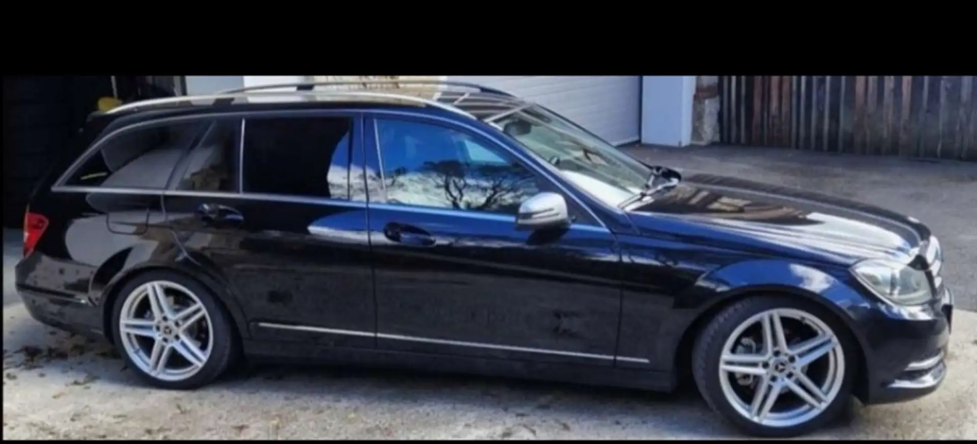 Mercedes-Benz C 250 Schwarz - 1