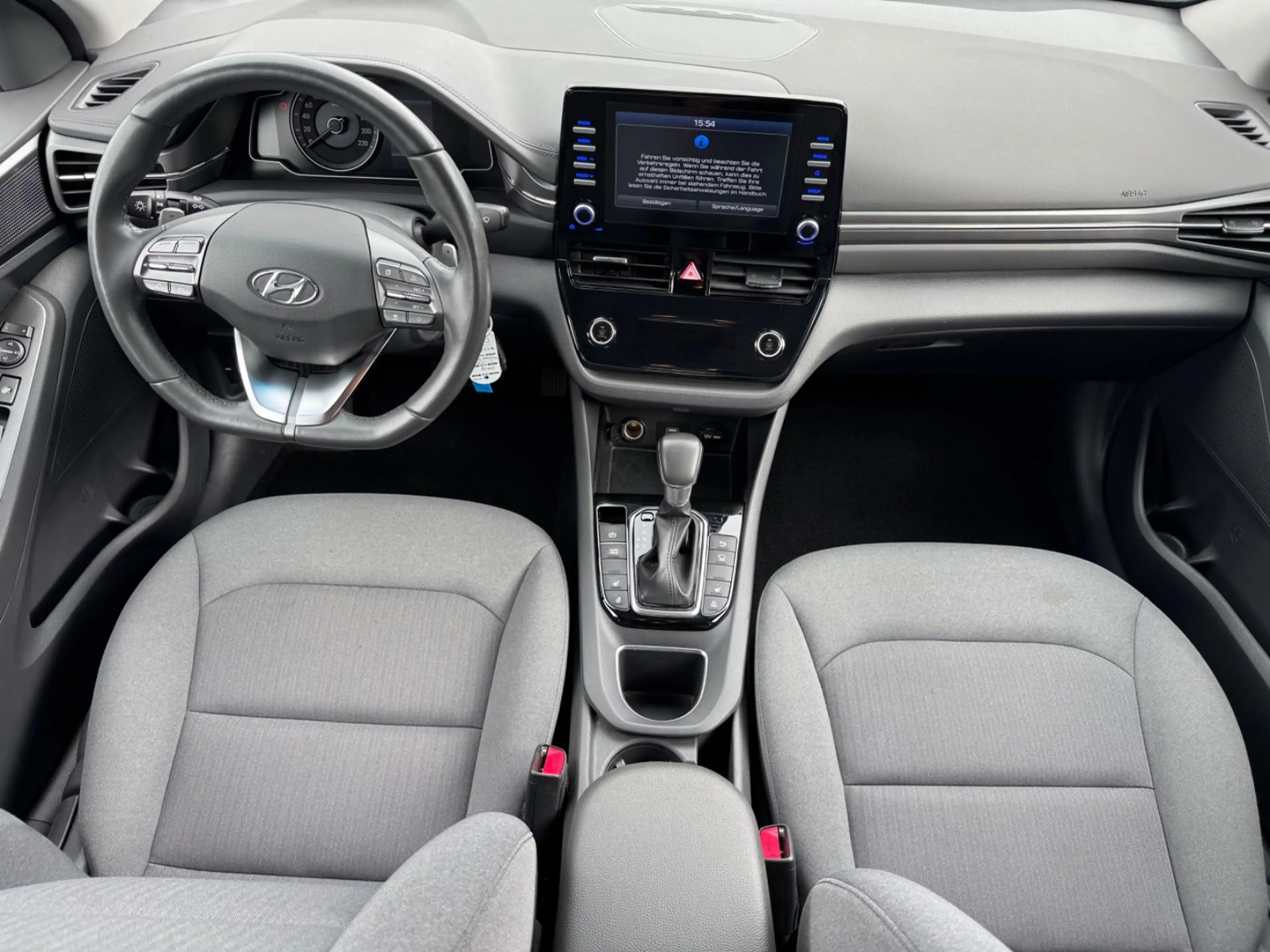 Hyundai IONIQ Ioniq Plug-In Hybrid-ACC-1 Hand-Scheckheft — photo 11