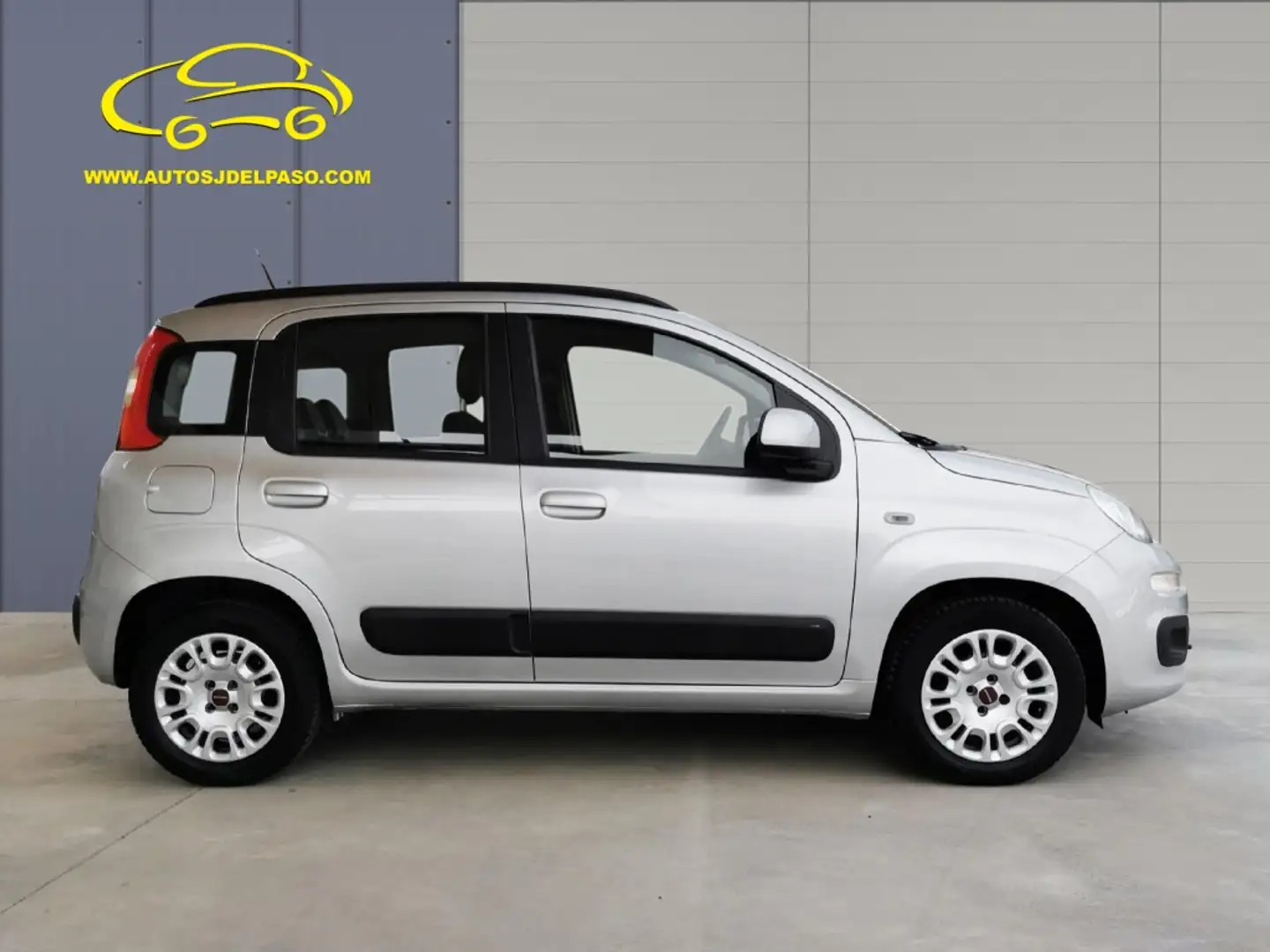 Fiat Panda 1.2 Lounge Plateado - 2