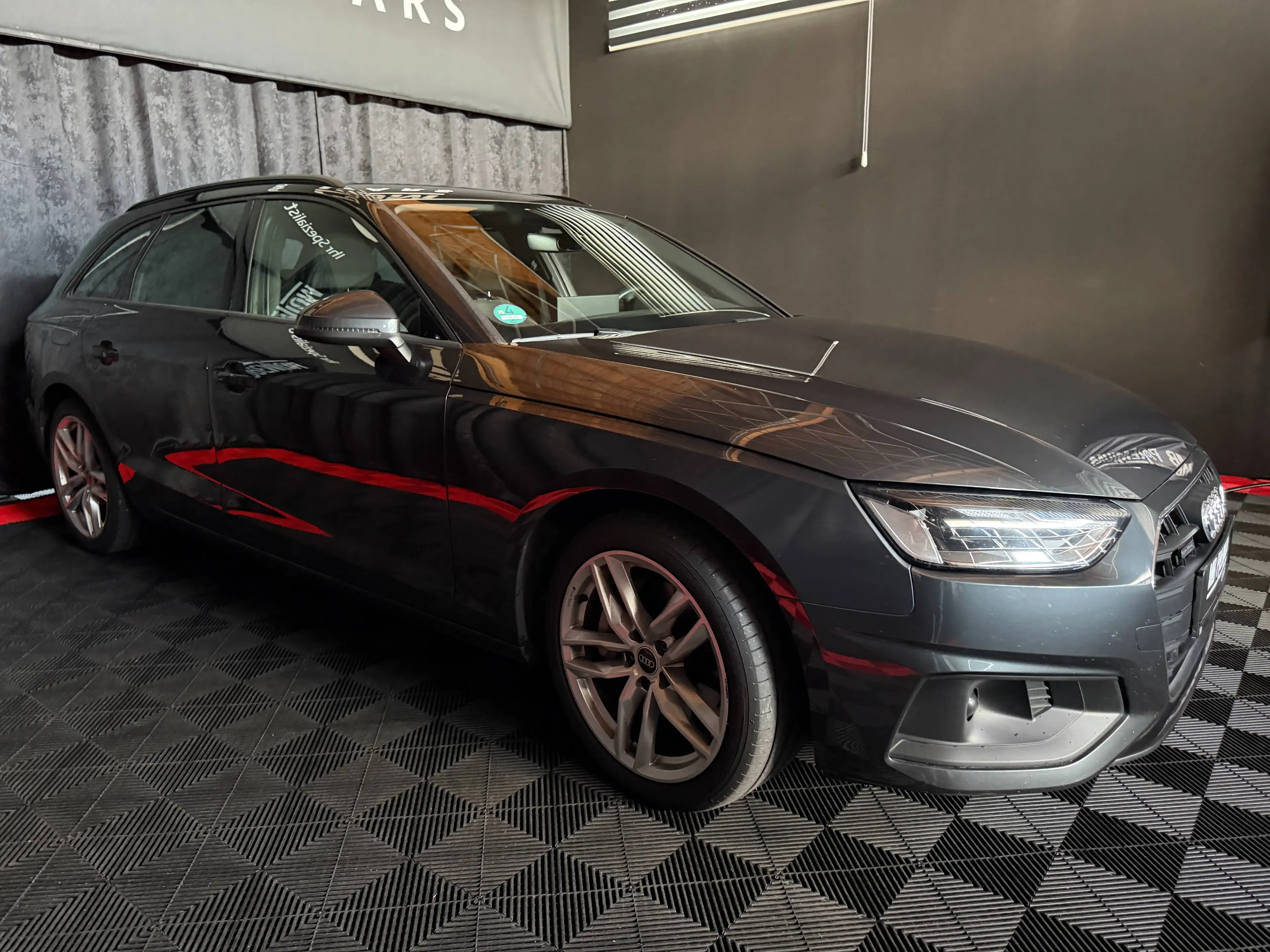 Audi A4 40 TDI quattro *AHK*VIRTUAL-COCKPIT*LED* — photo 8